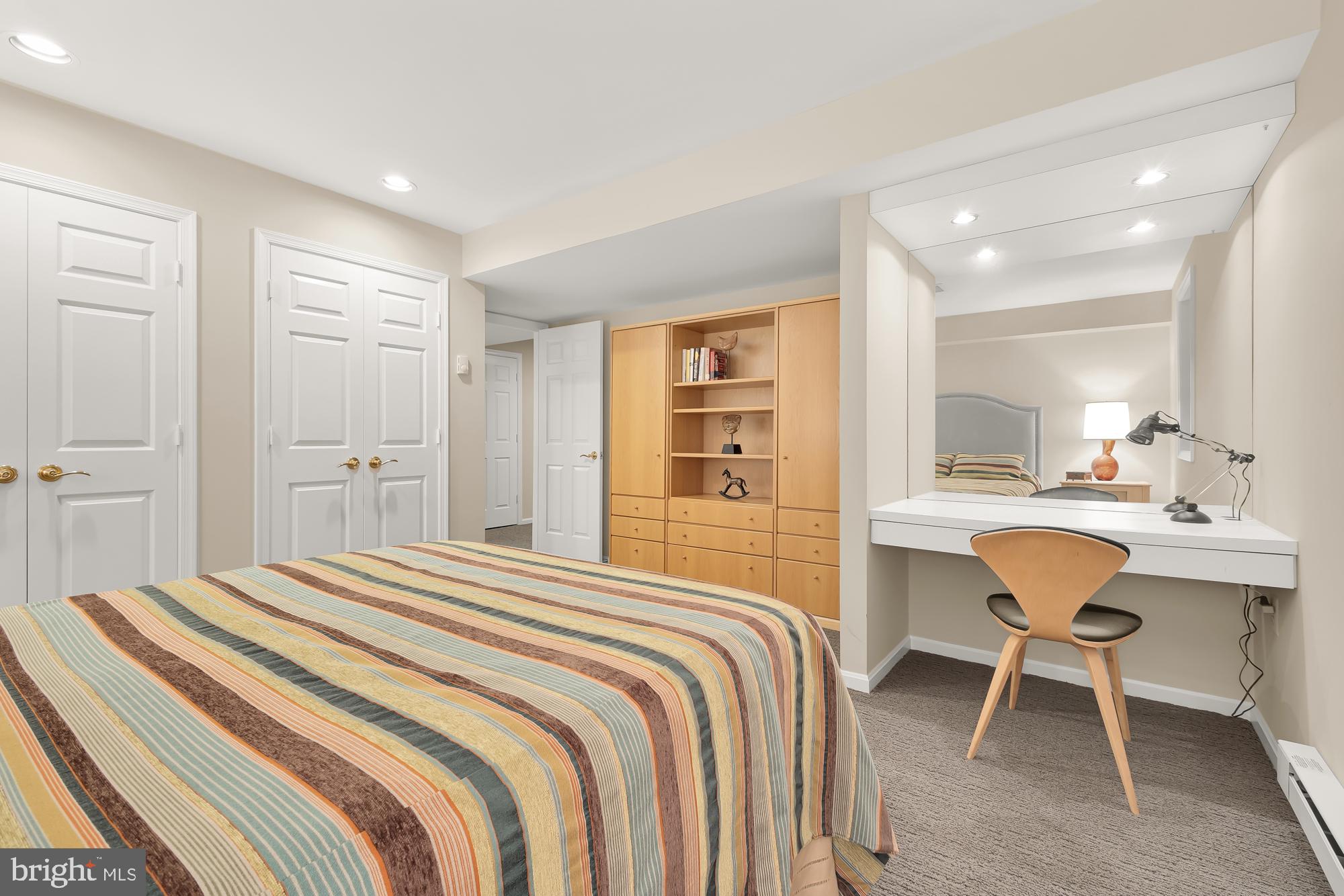 GROSVENOR WOODS - Residential