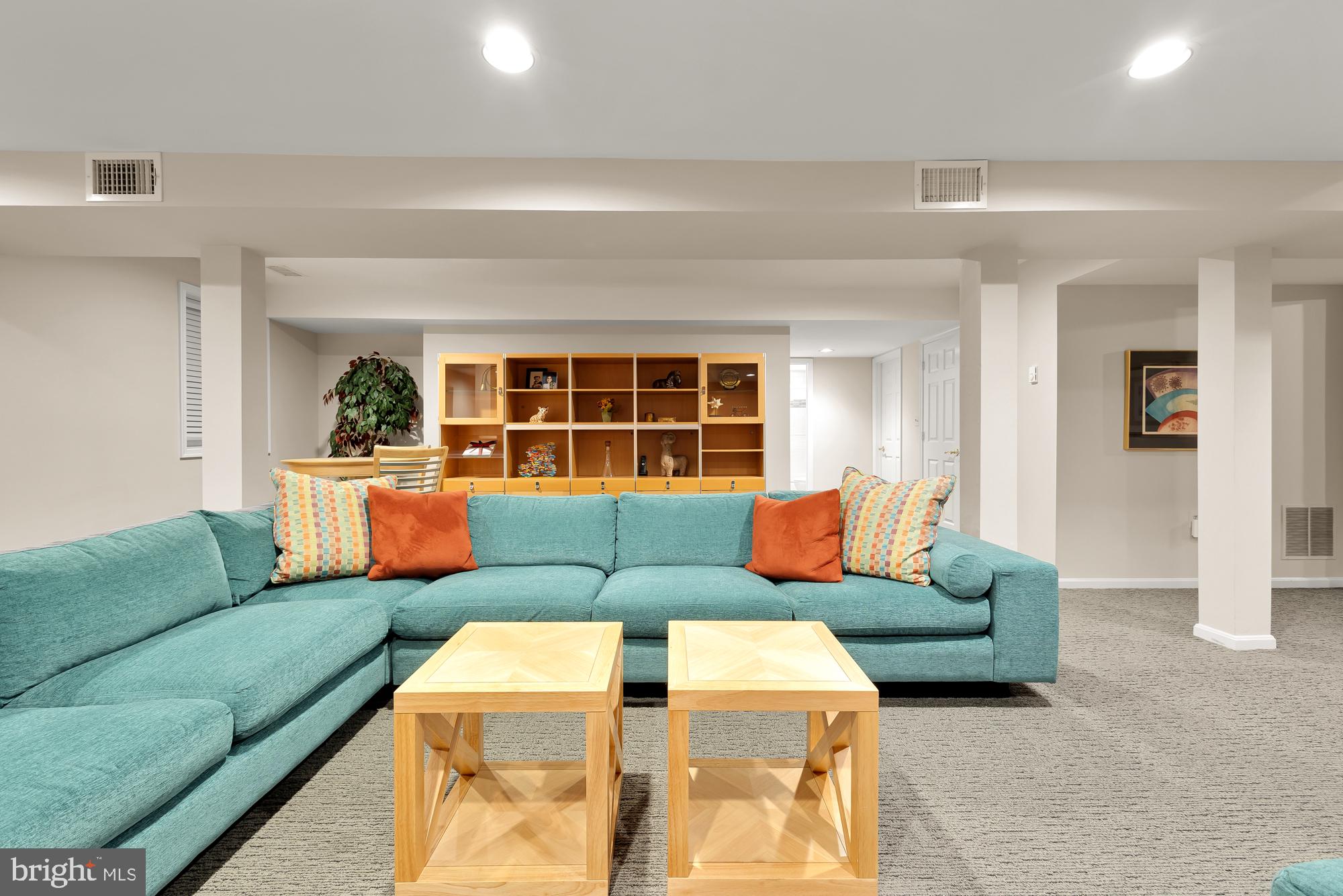 GROSVENOR WOODS - Residential