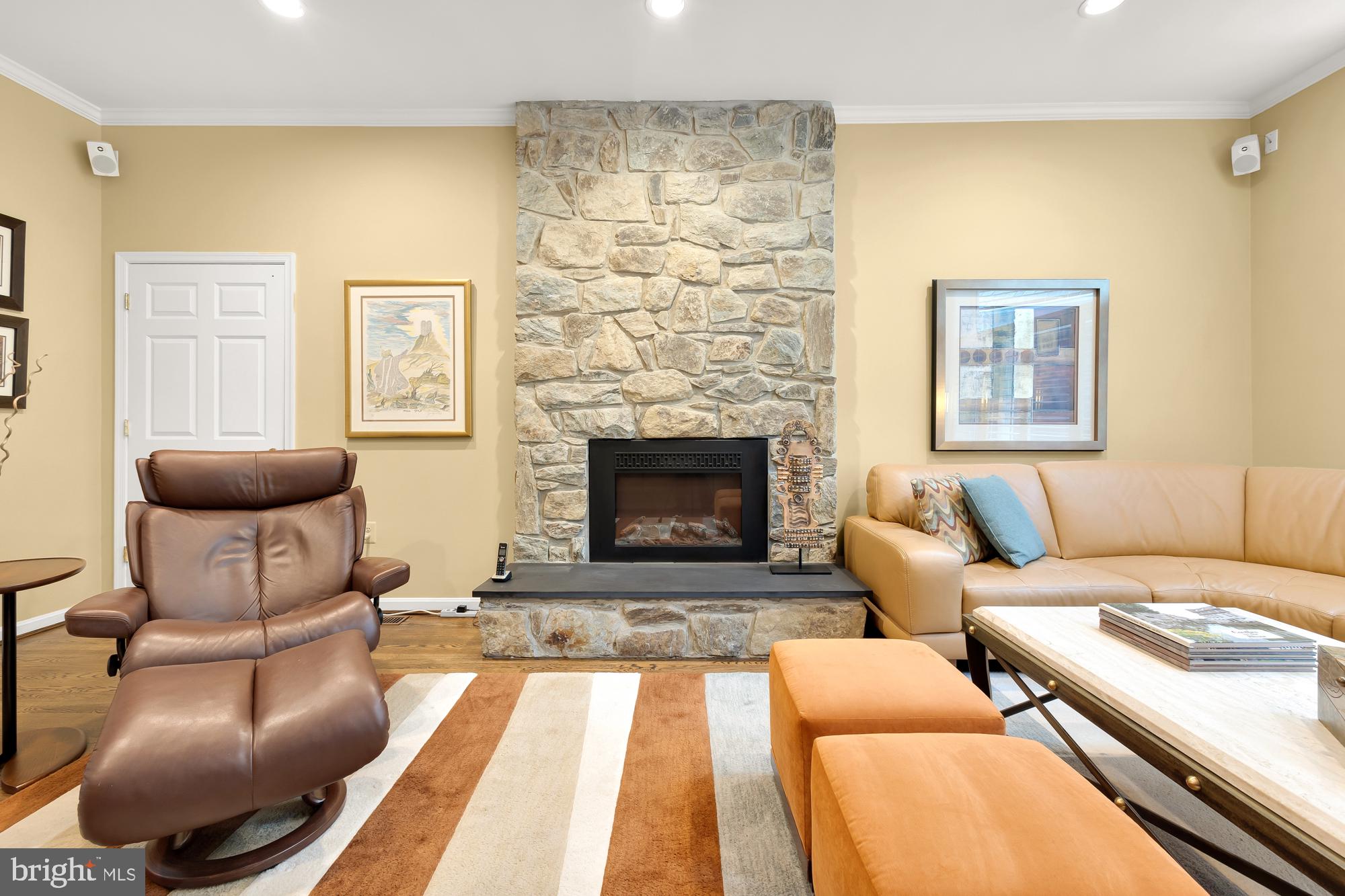 GROSVENOR WOODS - Residential