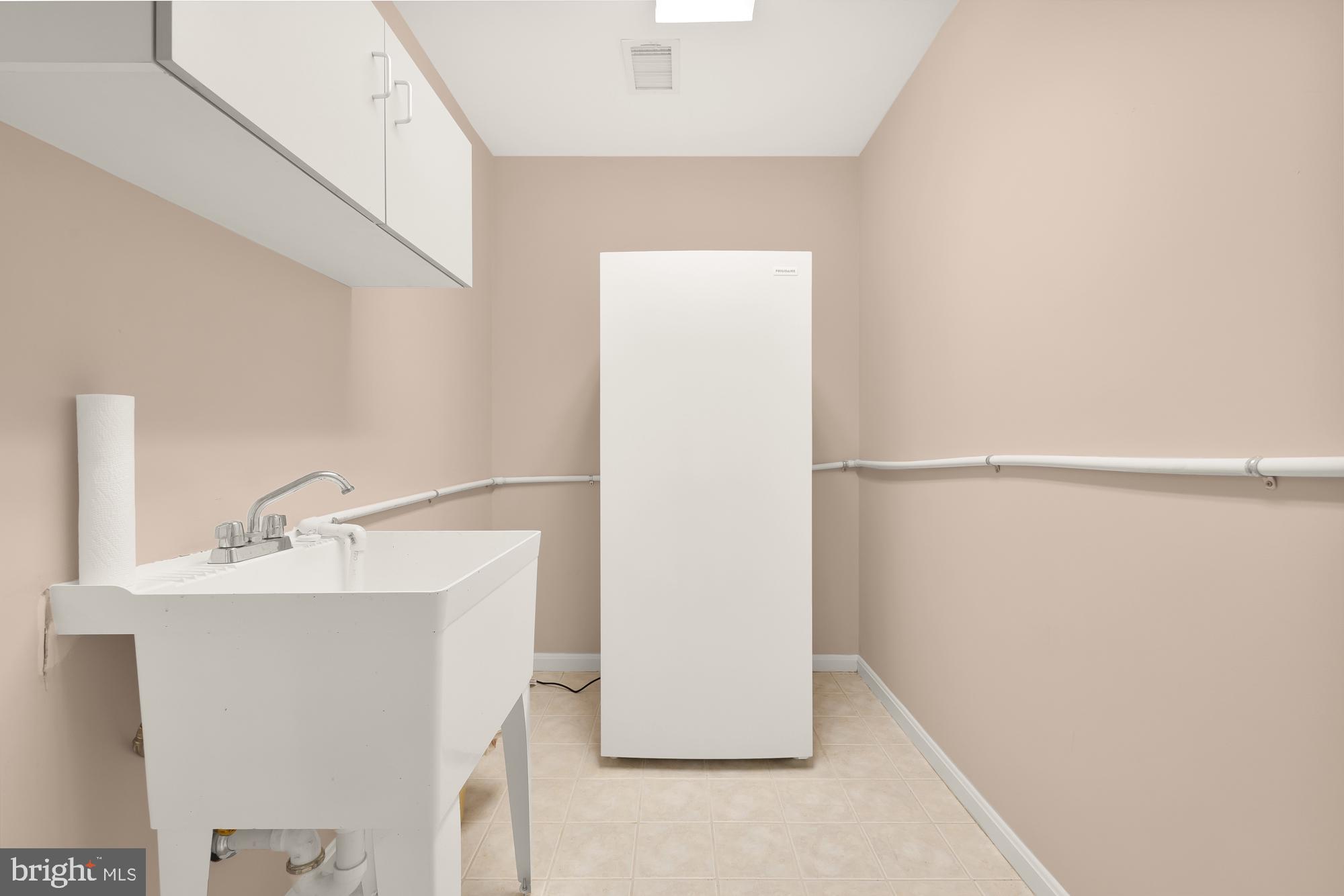 GROSVENOR WOODS - Residential