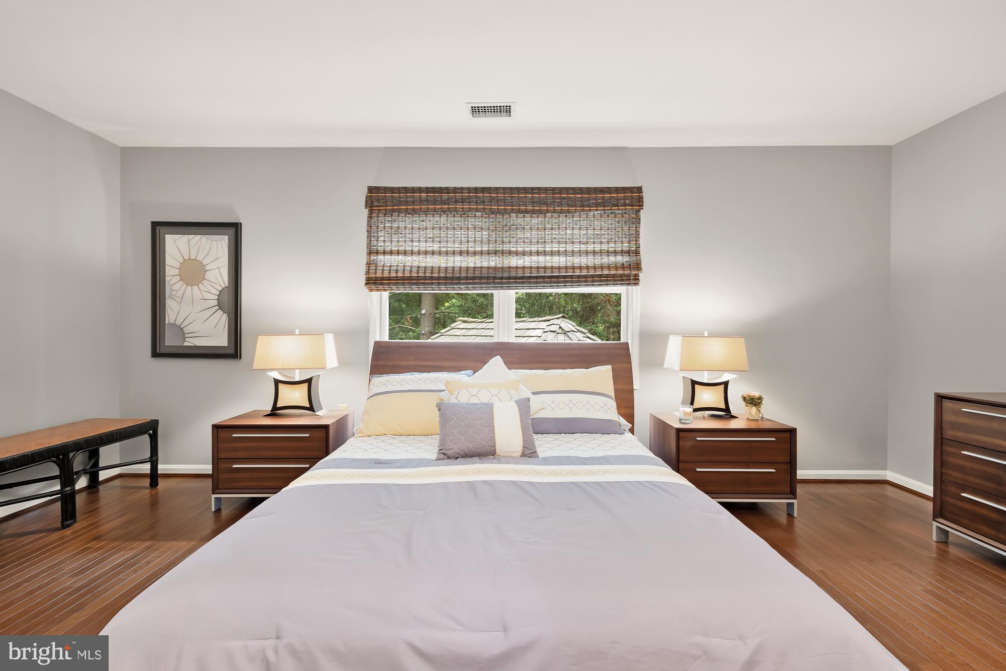 GROSVENOR WOODS - Residential