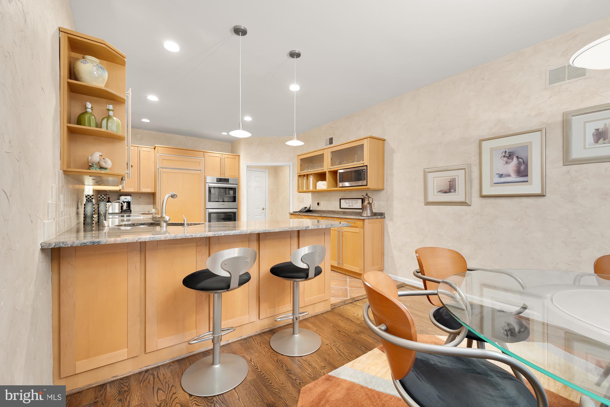 GROSVENOR WOODS - Residential