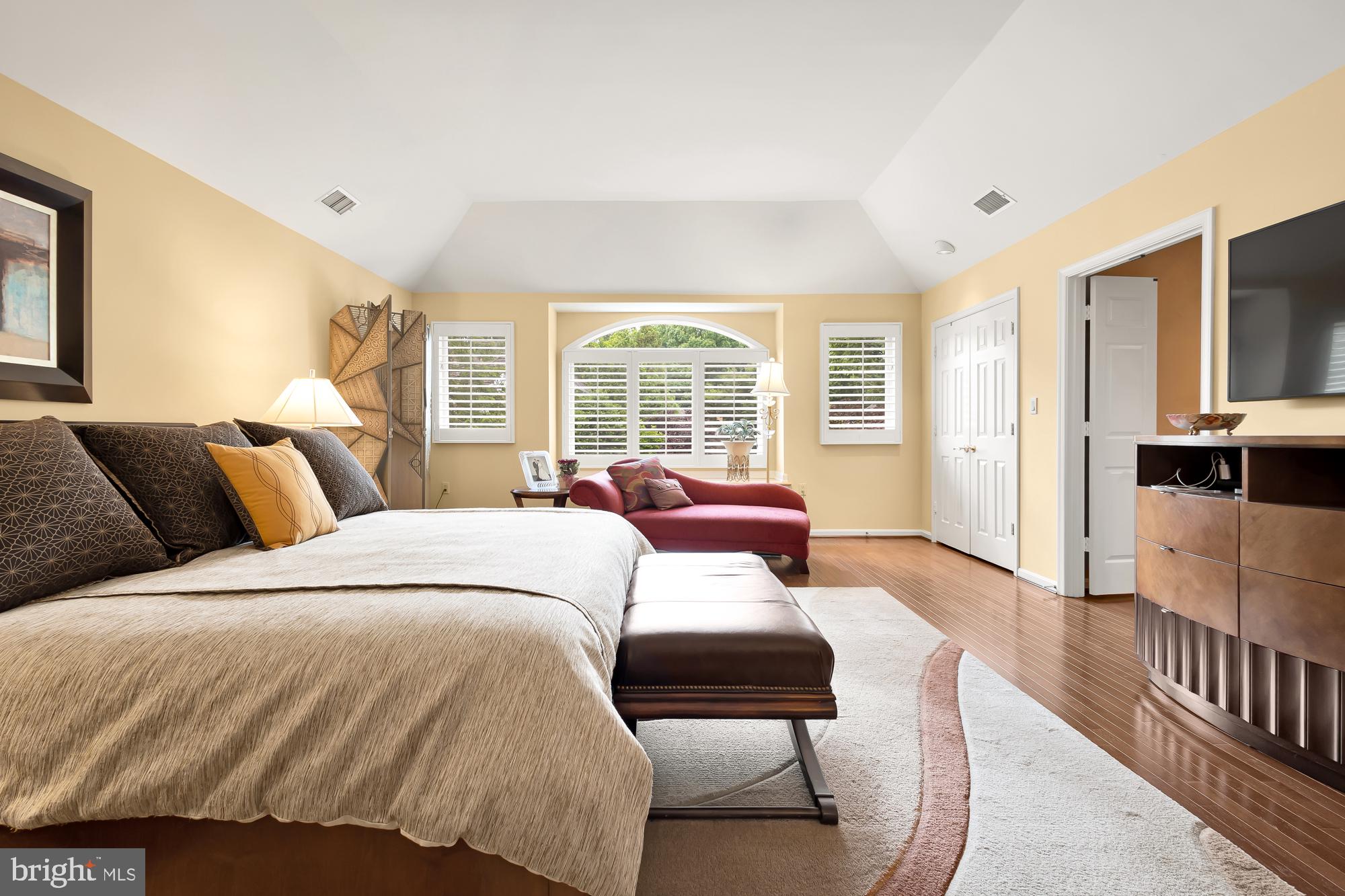 GROSVENOR WOODS - Residential