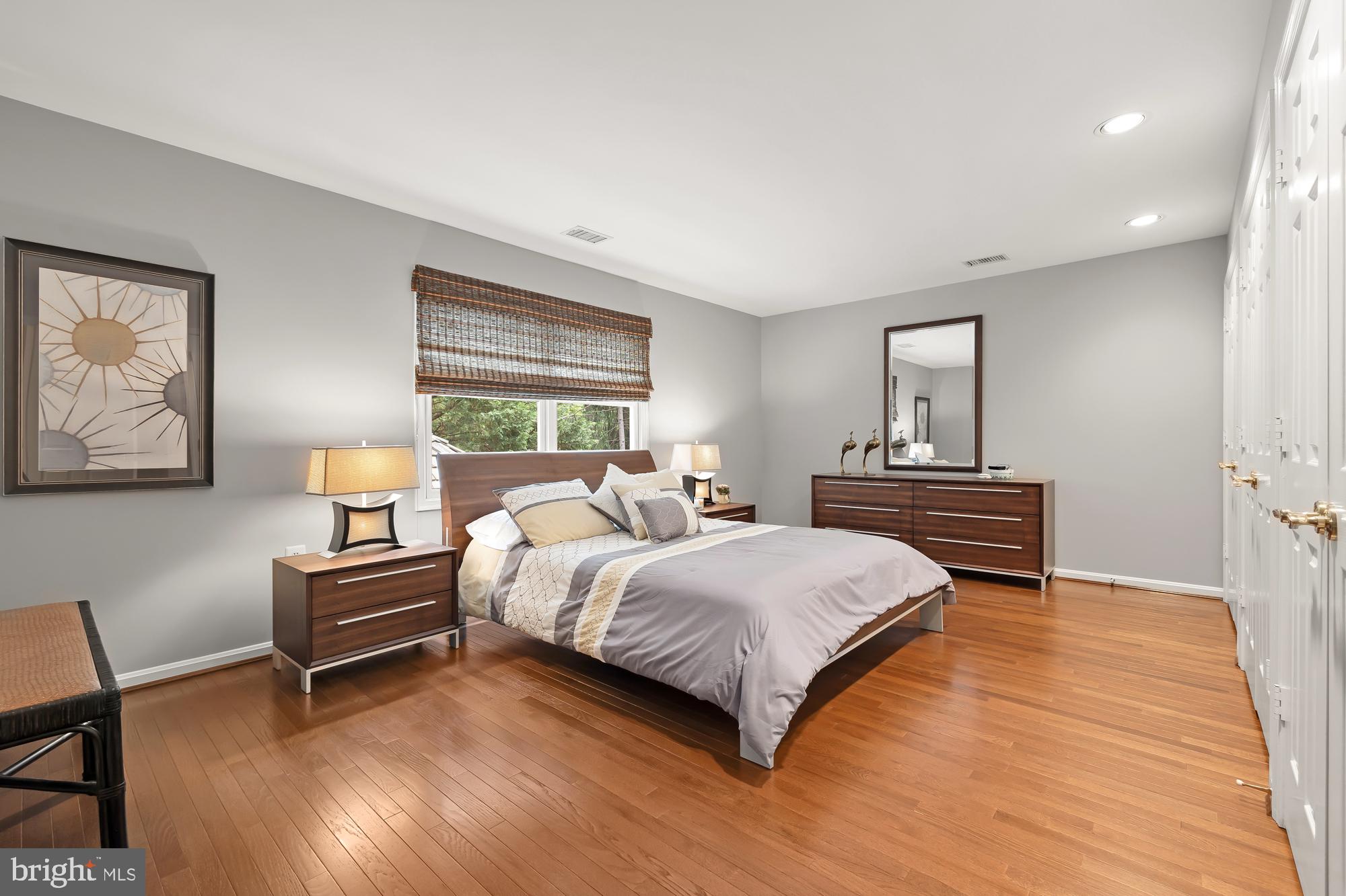 GROSVENOR WOODS - Residential