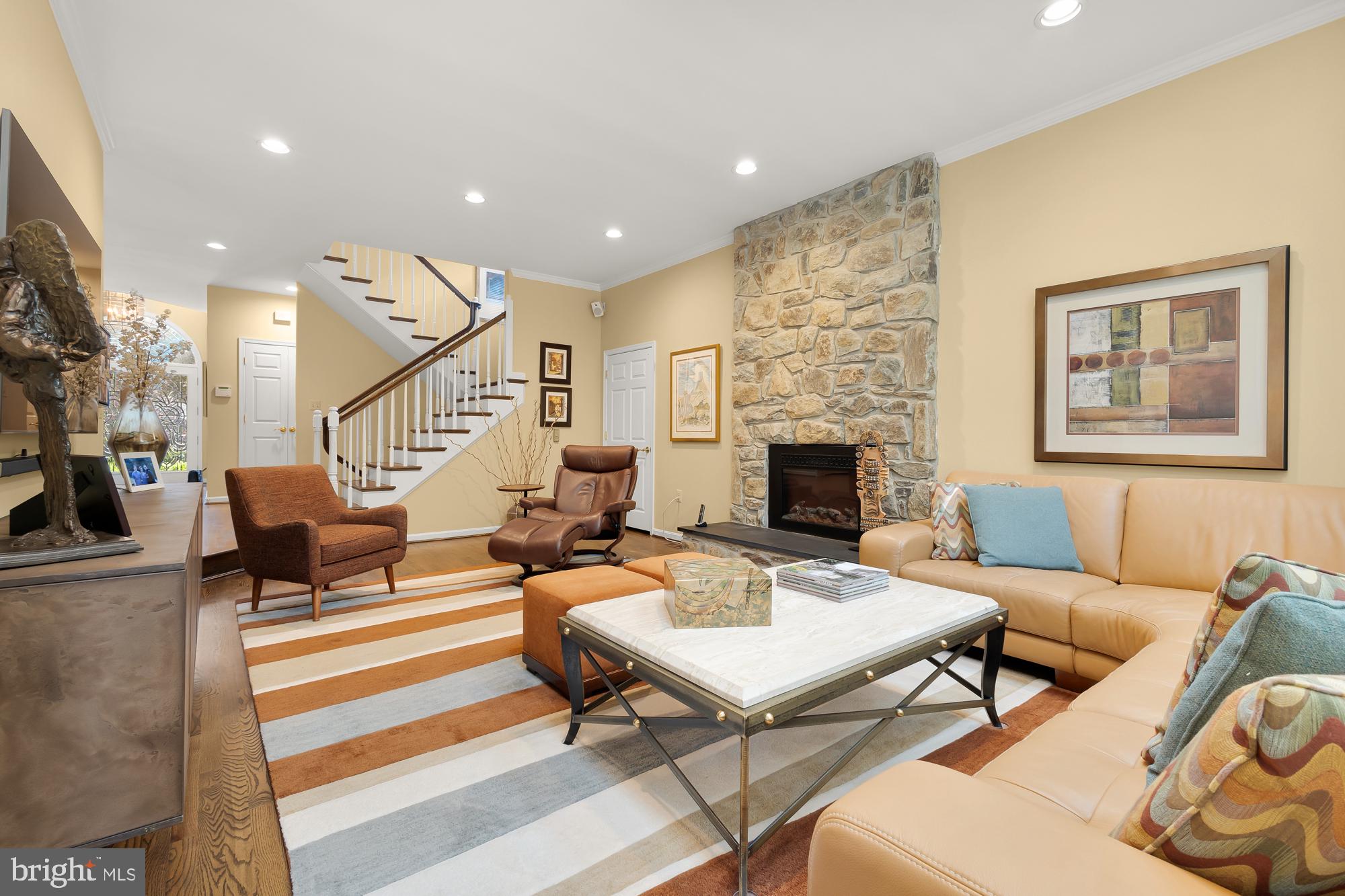 GROSVENOR WOODS - Residential