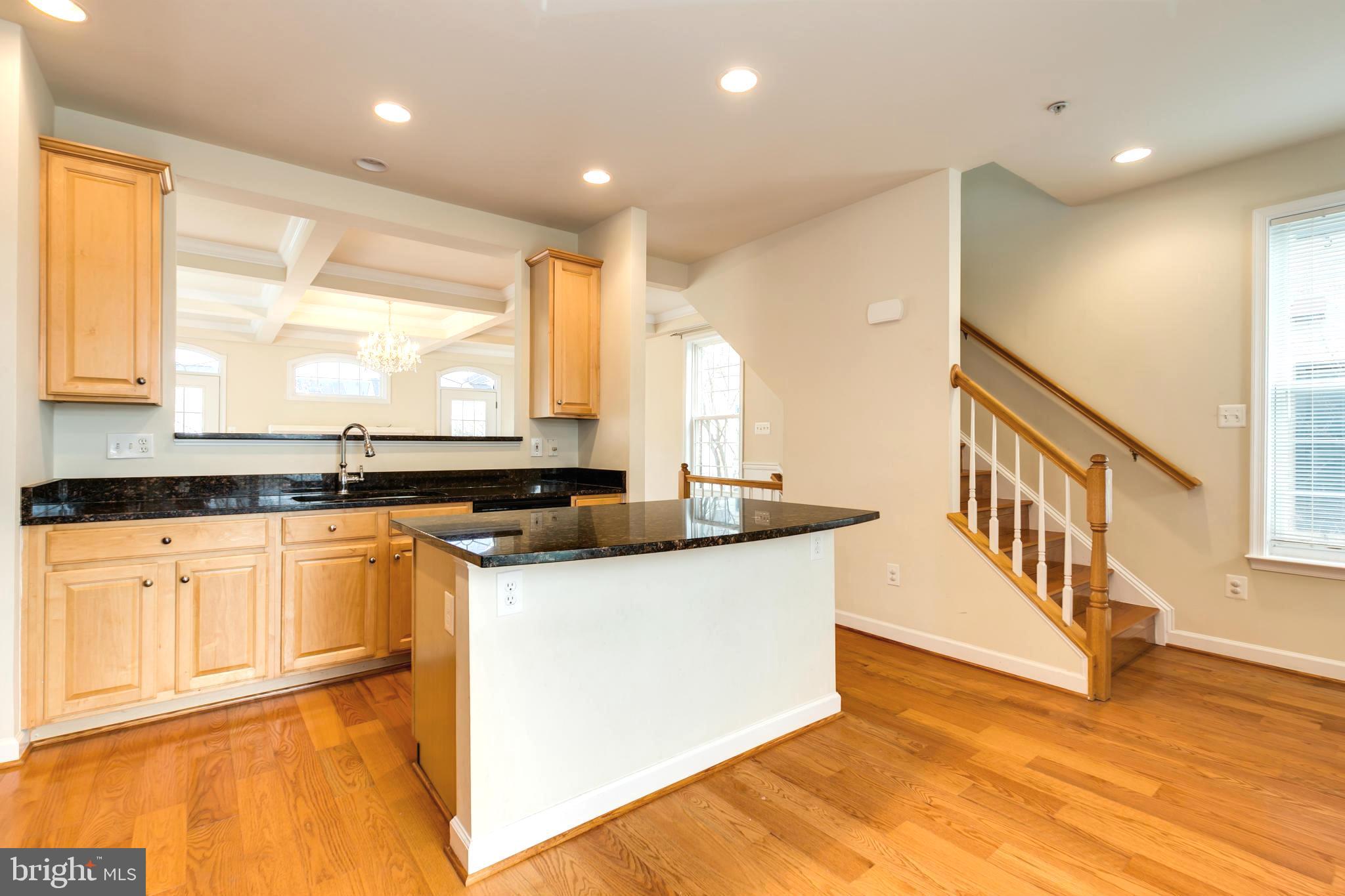 KING FARM BAILEYS COMMON - Residential Lease