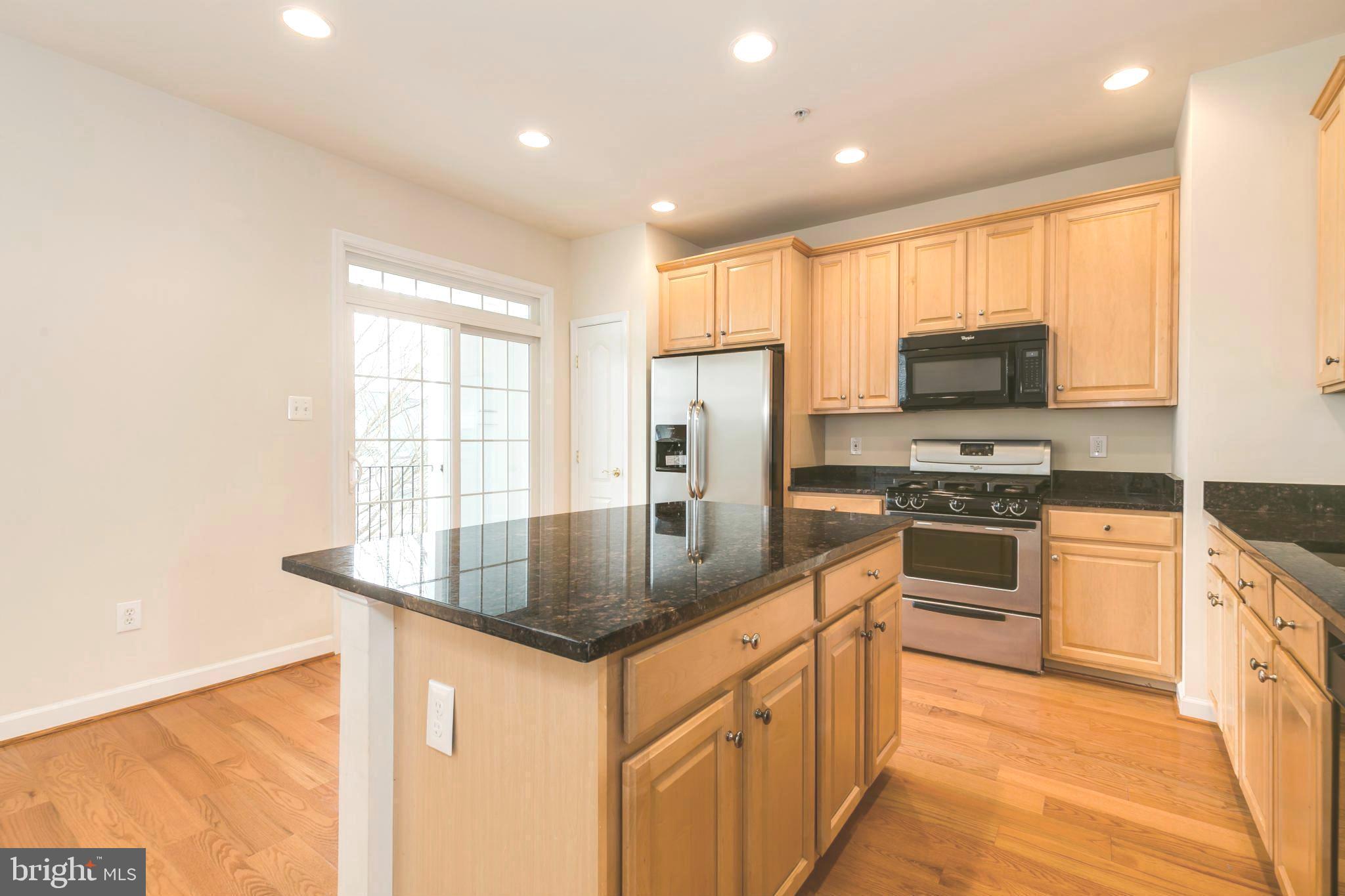 KING FARM BAILEYS COMMON - Residential Lease