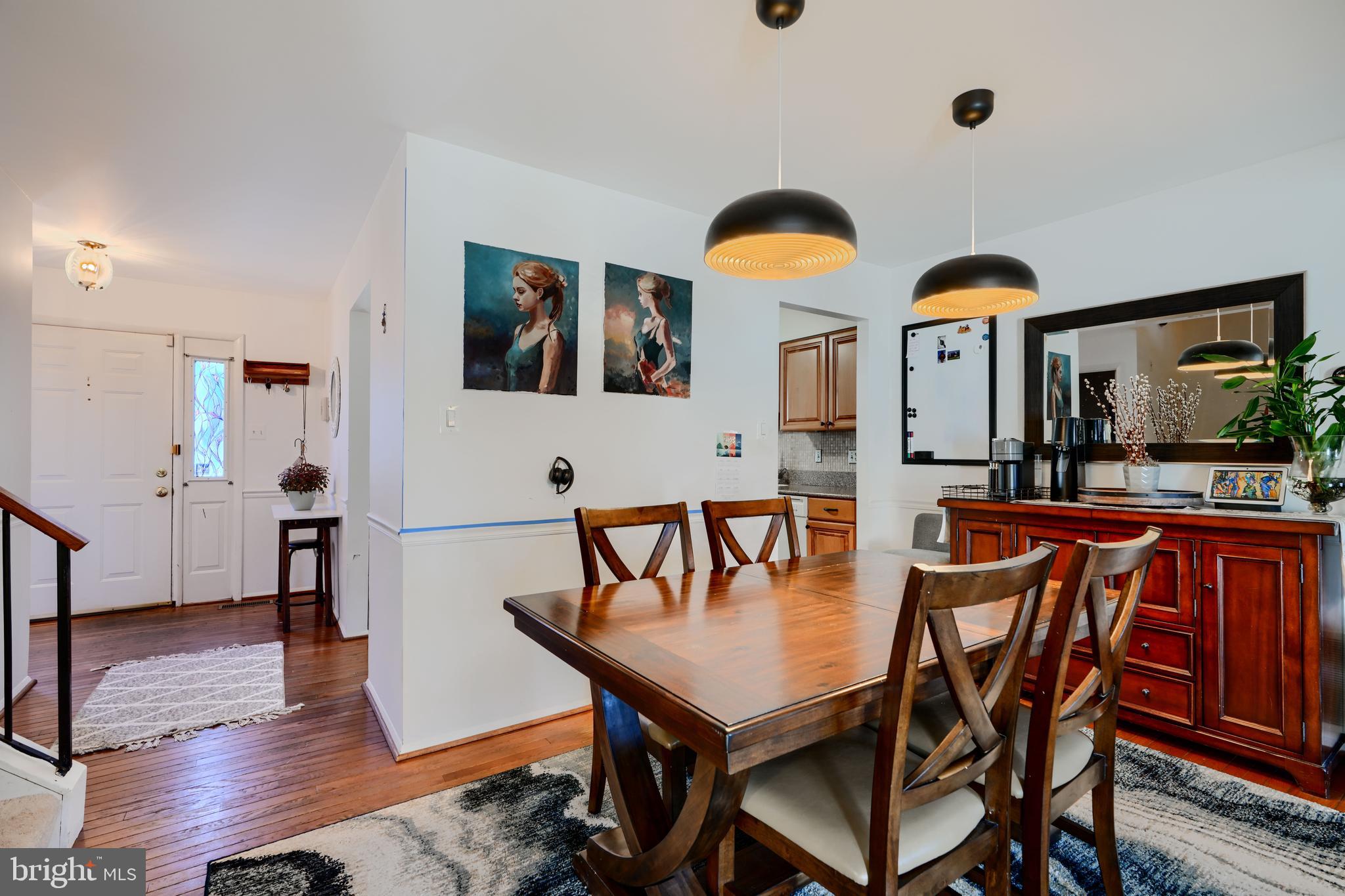 FLOWER HILL - Residential