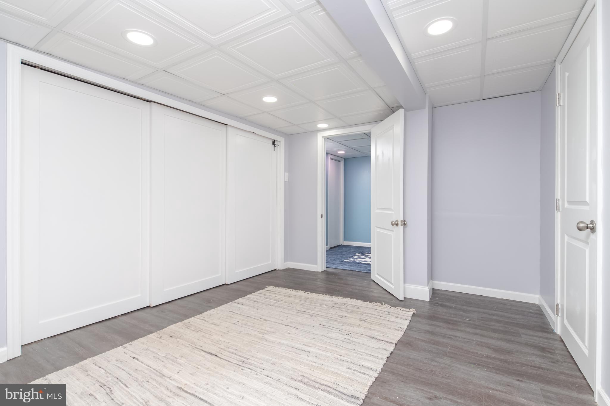 LINWOOD - Residential