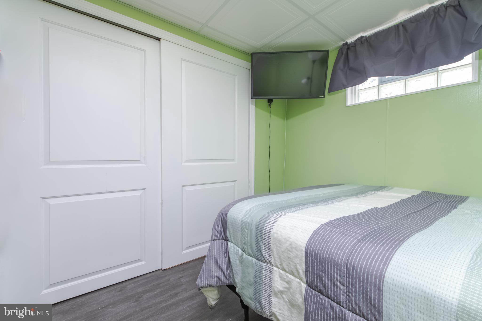 LINWOOD - Residential