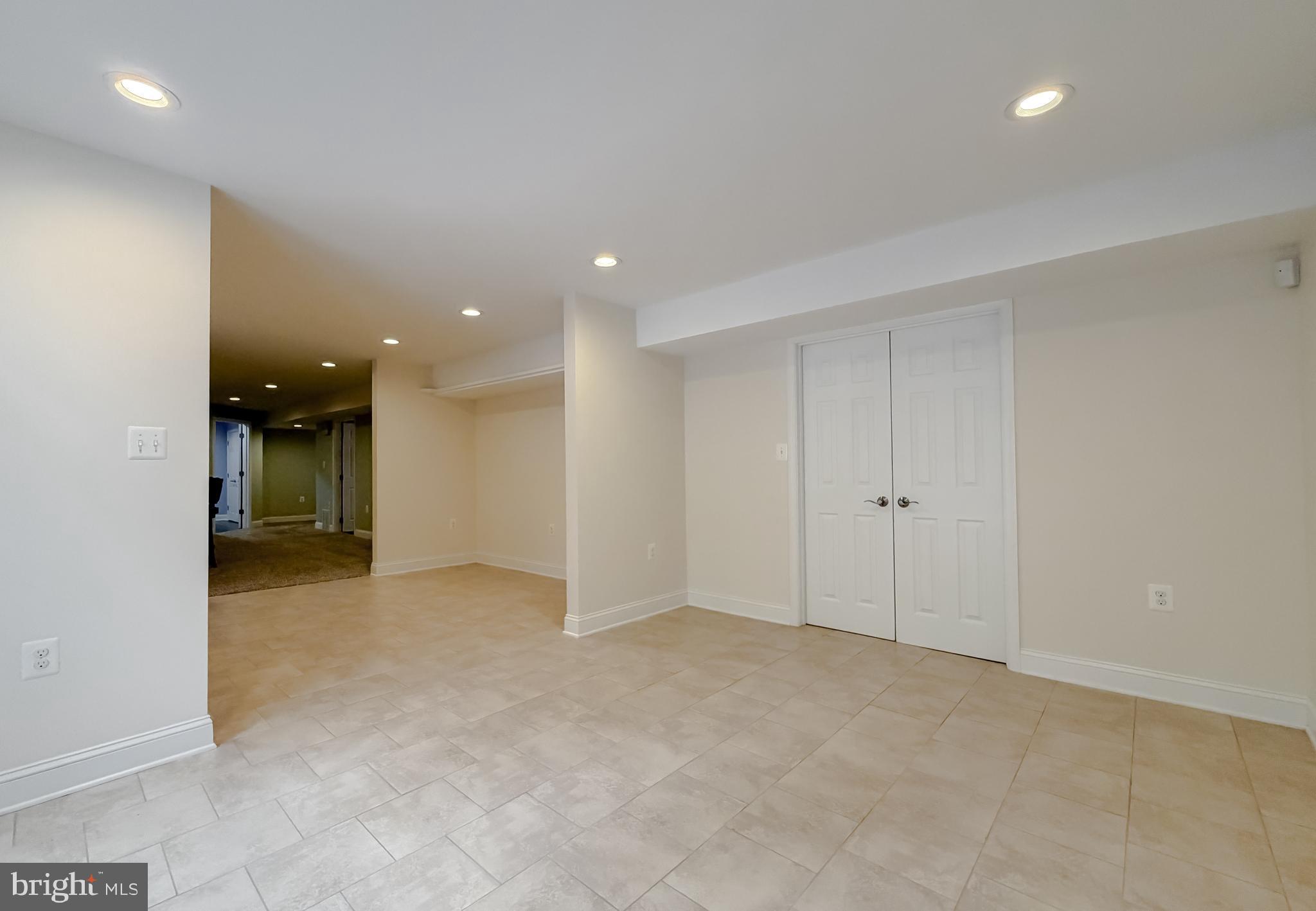 SAINT JAMES - Residential
