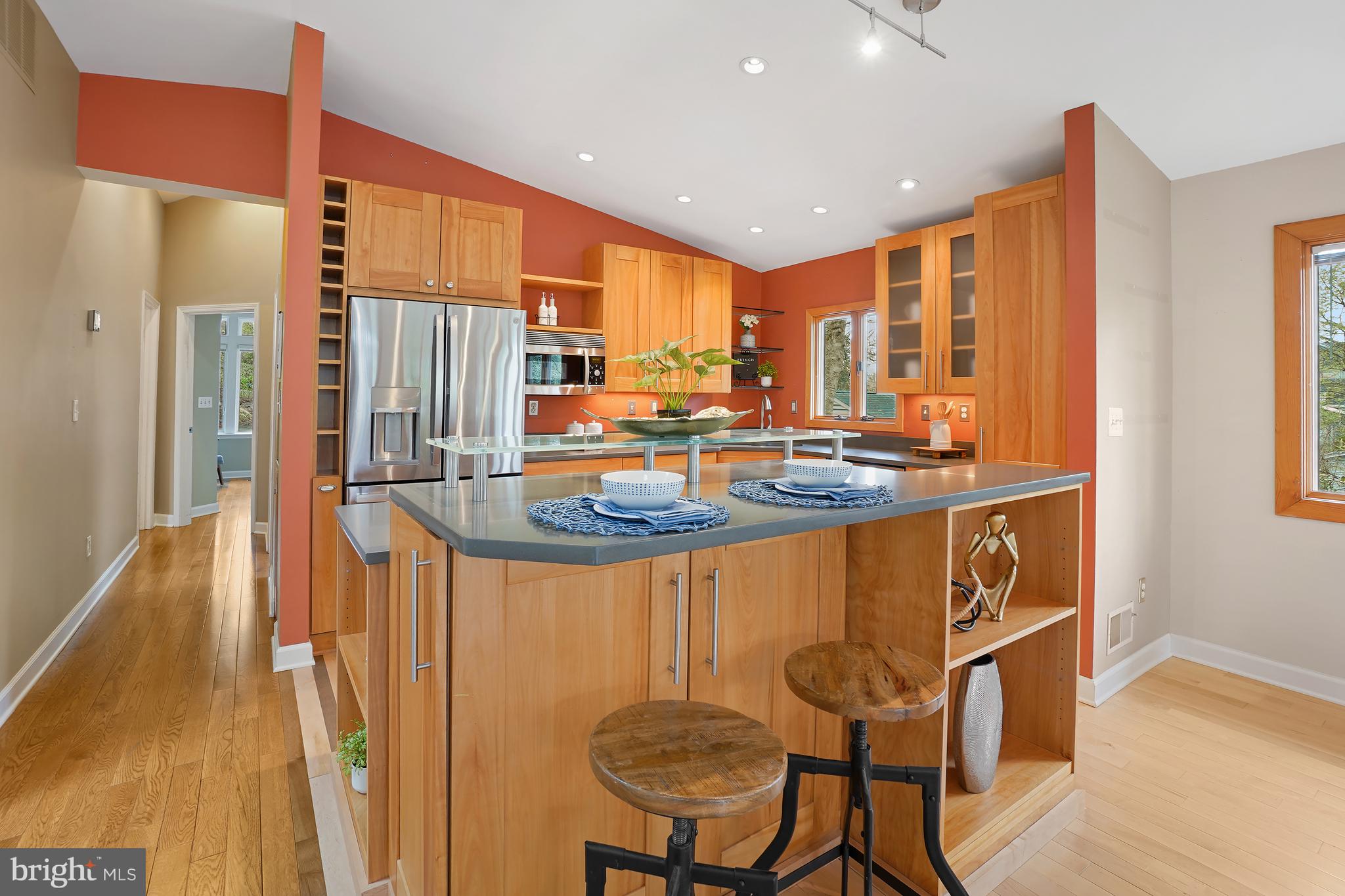 ROUND BAY - Residential