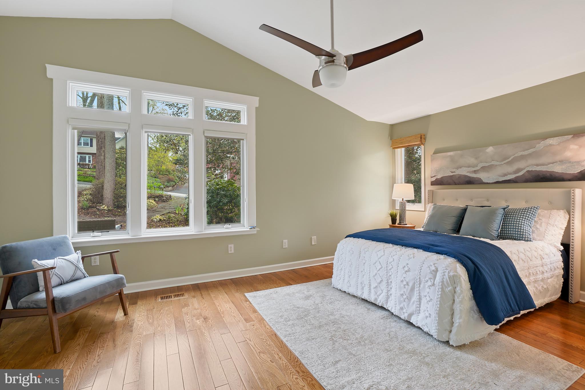 ROUND BAY - Residential