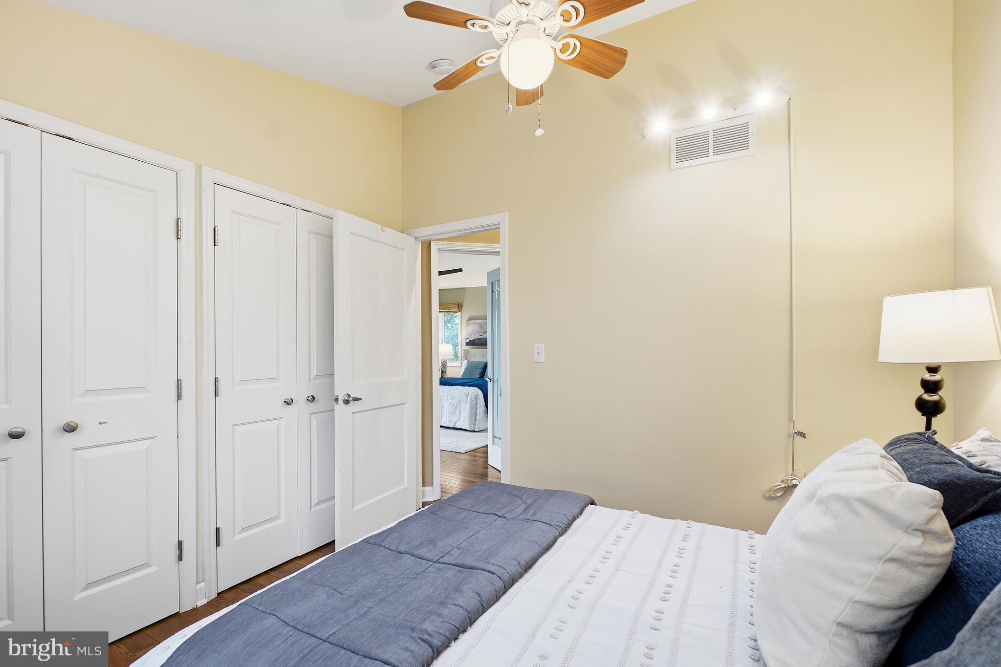 ROUND BAY - Residential