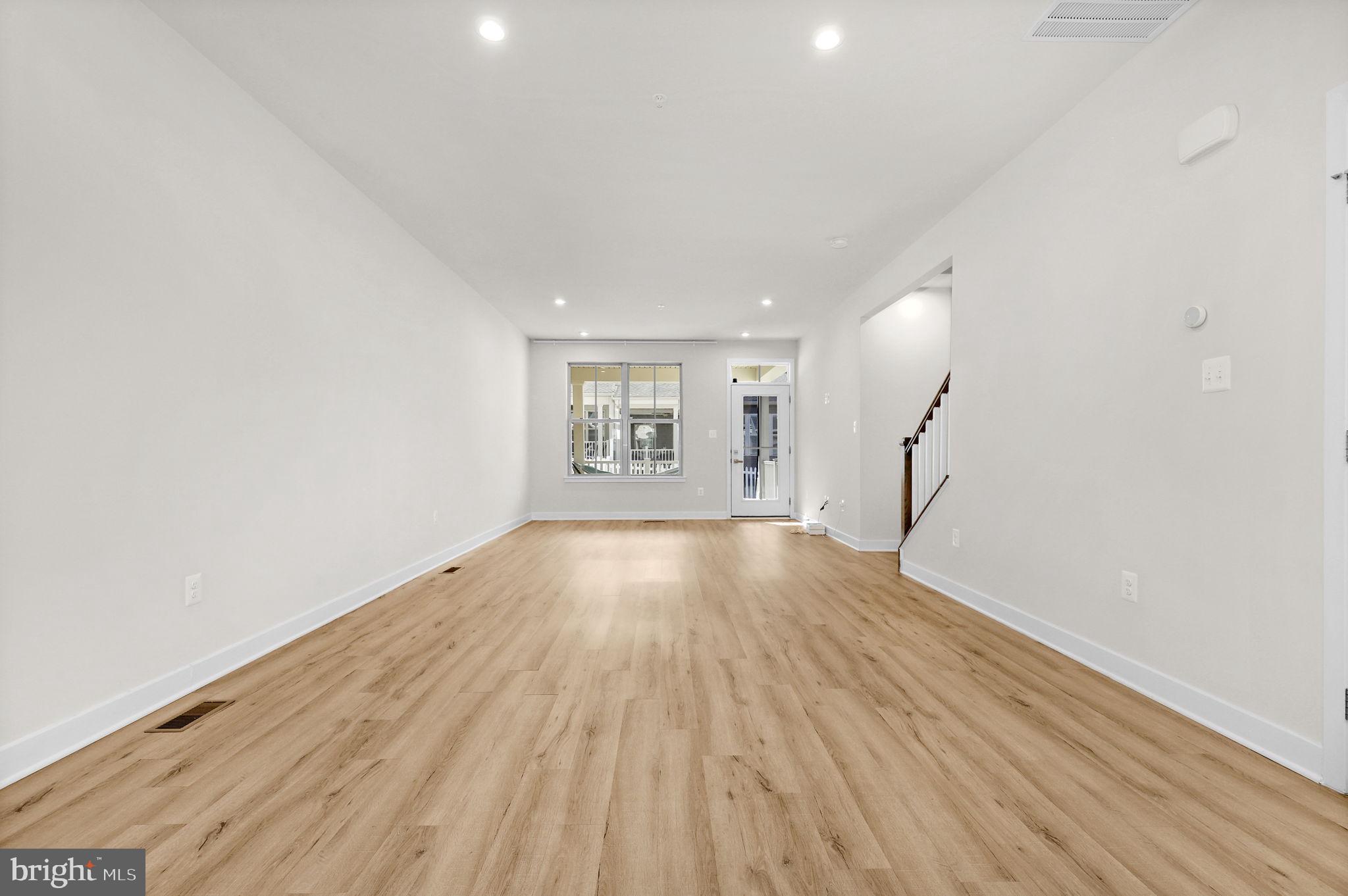 HARRINGTON TERRACE - Residential