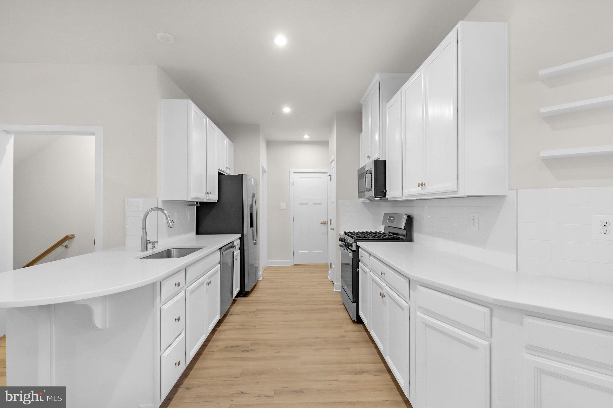 HARRINGTON TERRACE - Residential