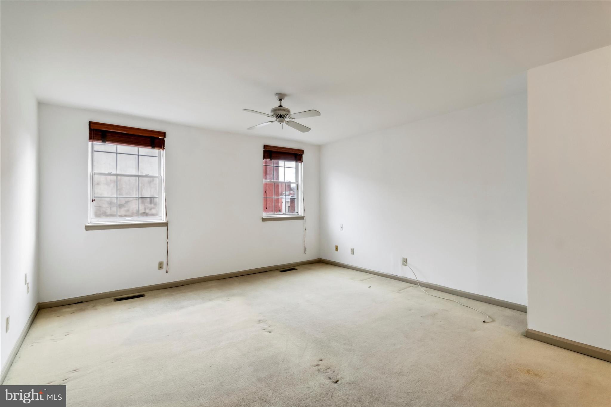 SOCIETY HILL - Residential