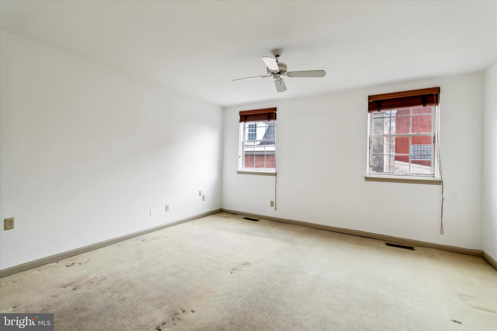 SOCIETY HILL - Residential