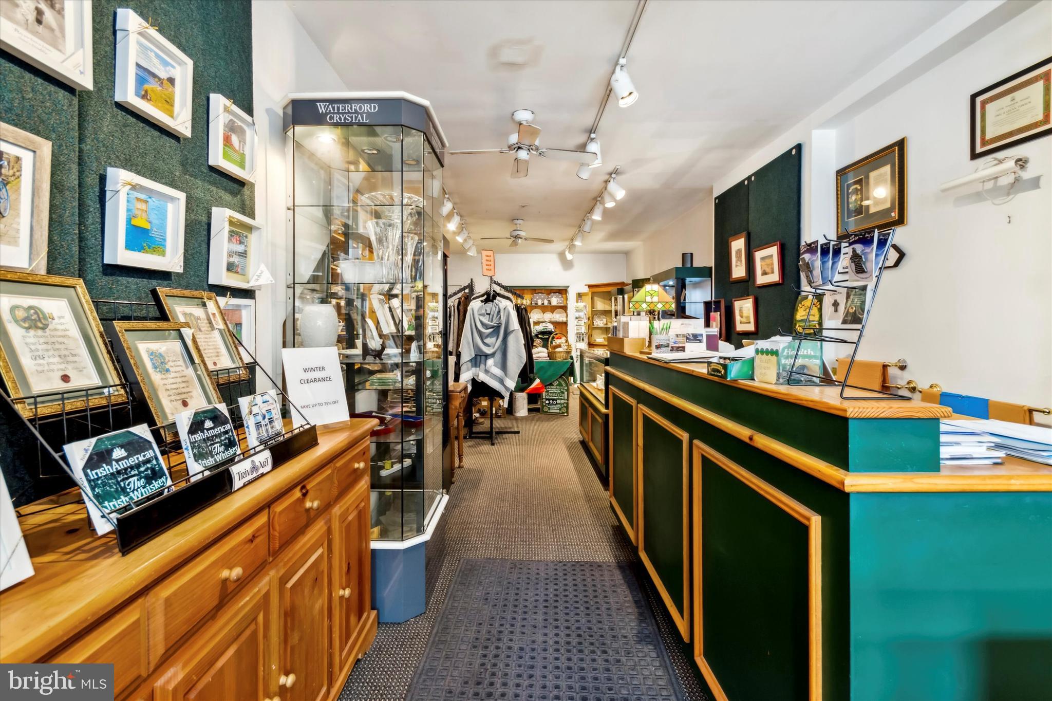 SOCIETY HILL - Residential