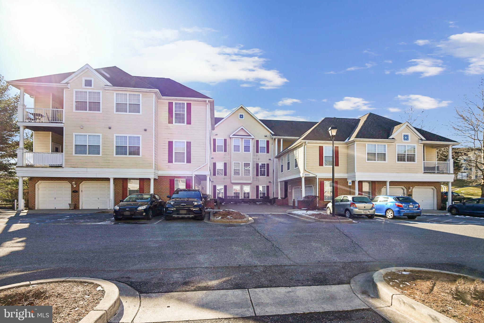 HOLLINGTON - Residential