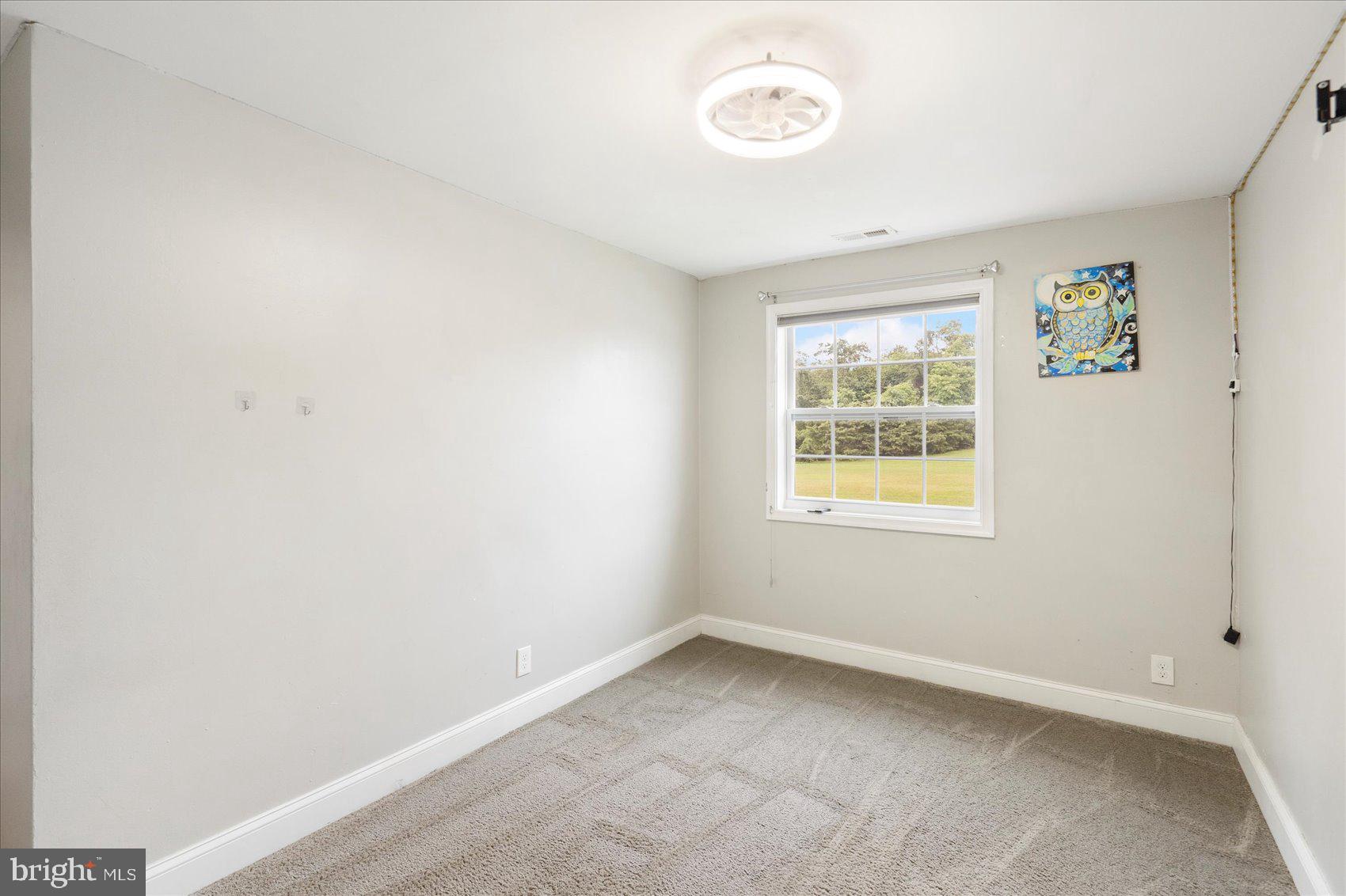 CHINQUAPIN PARK - Residential