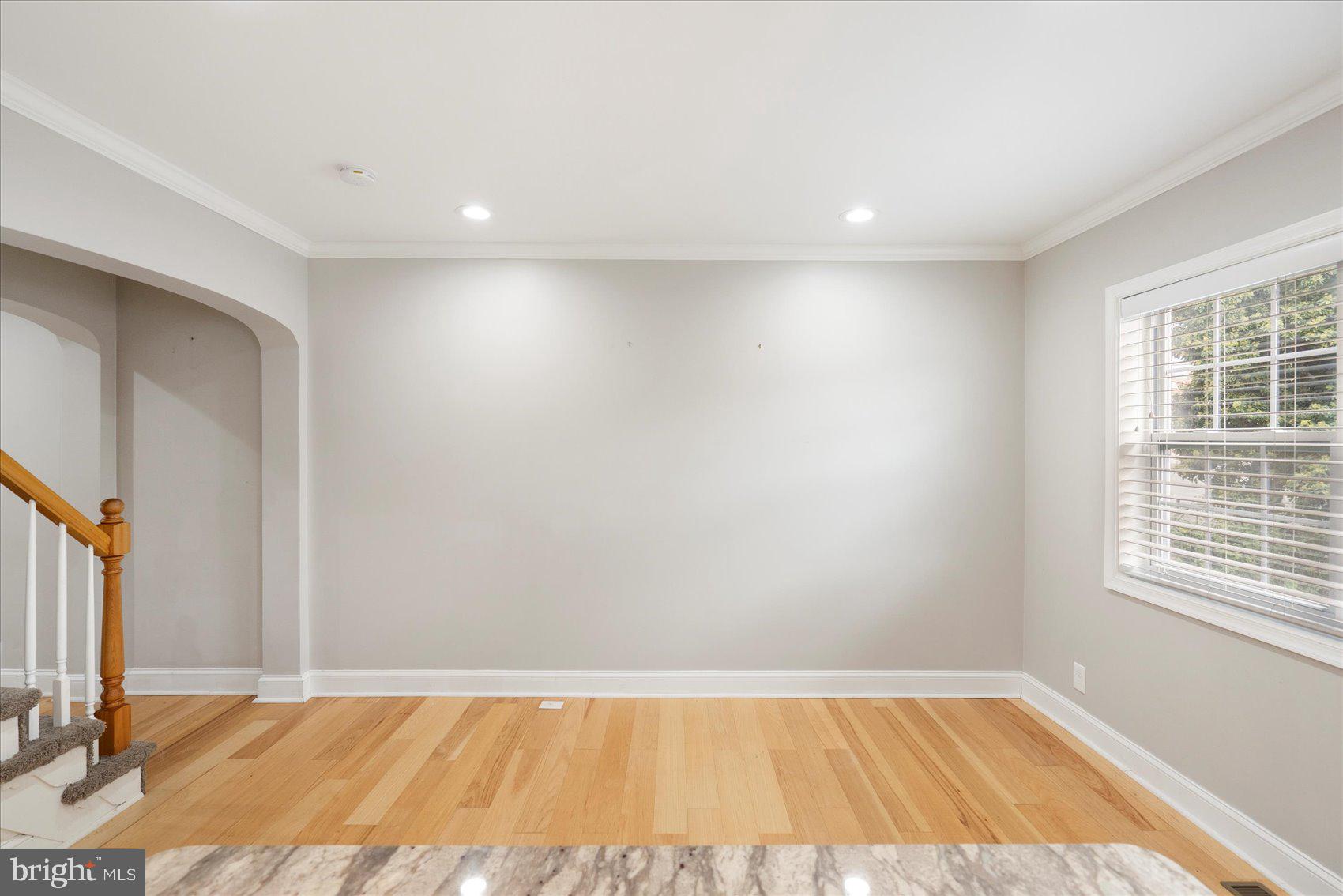 CHINQUAPIN PARK - Residential