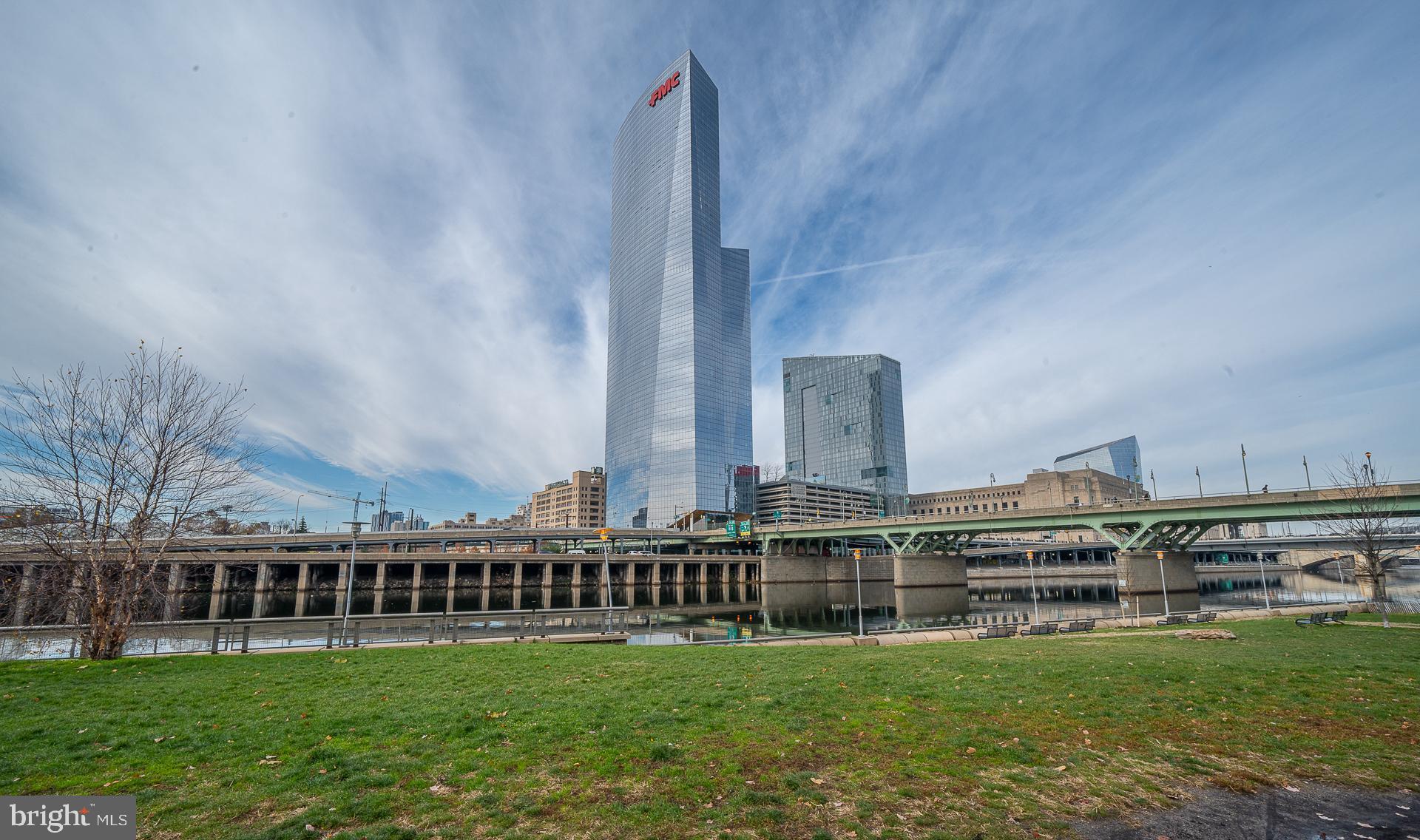 FITLER SQUARE - Residential