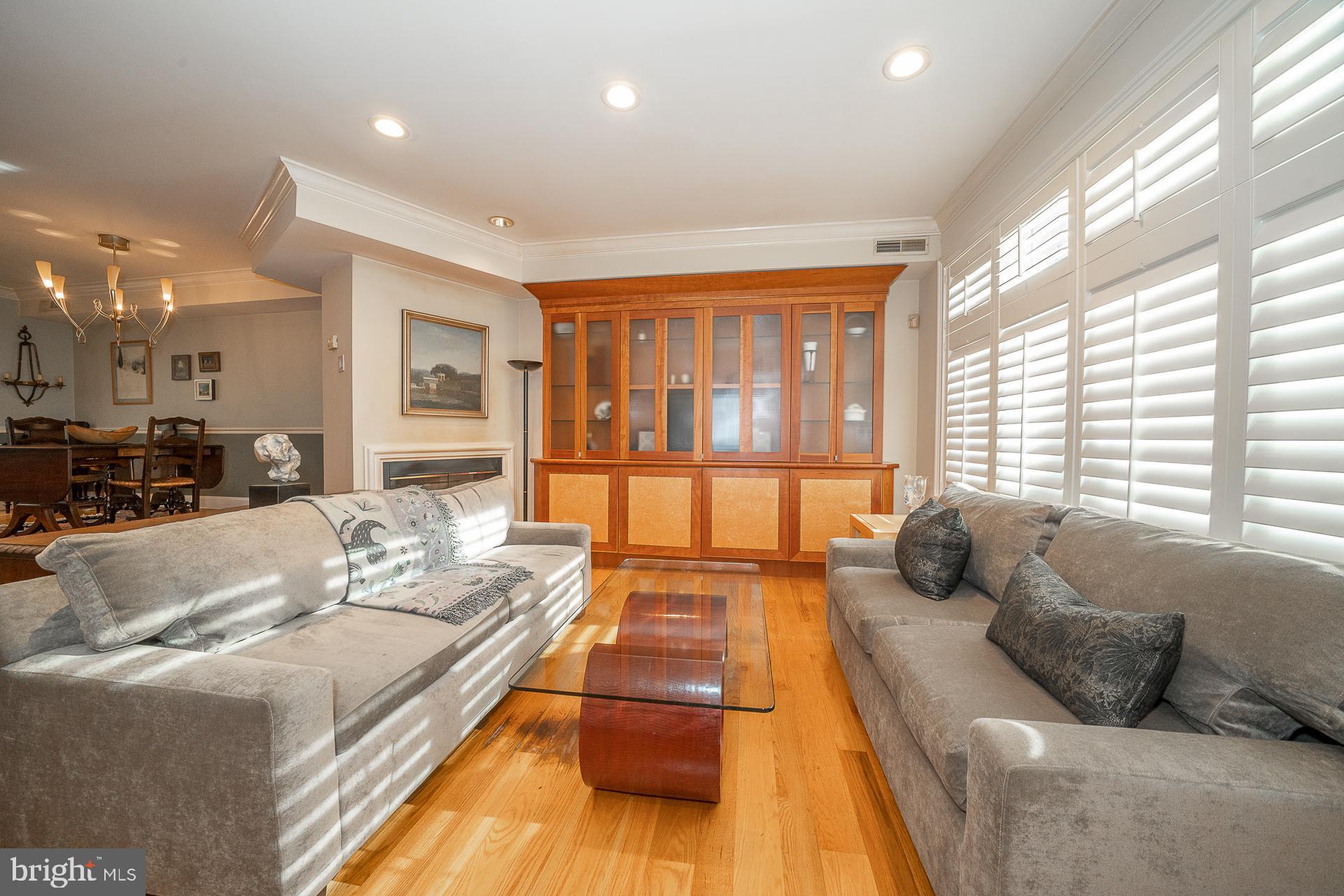 FITLER SQUARE - Residential