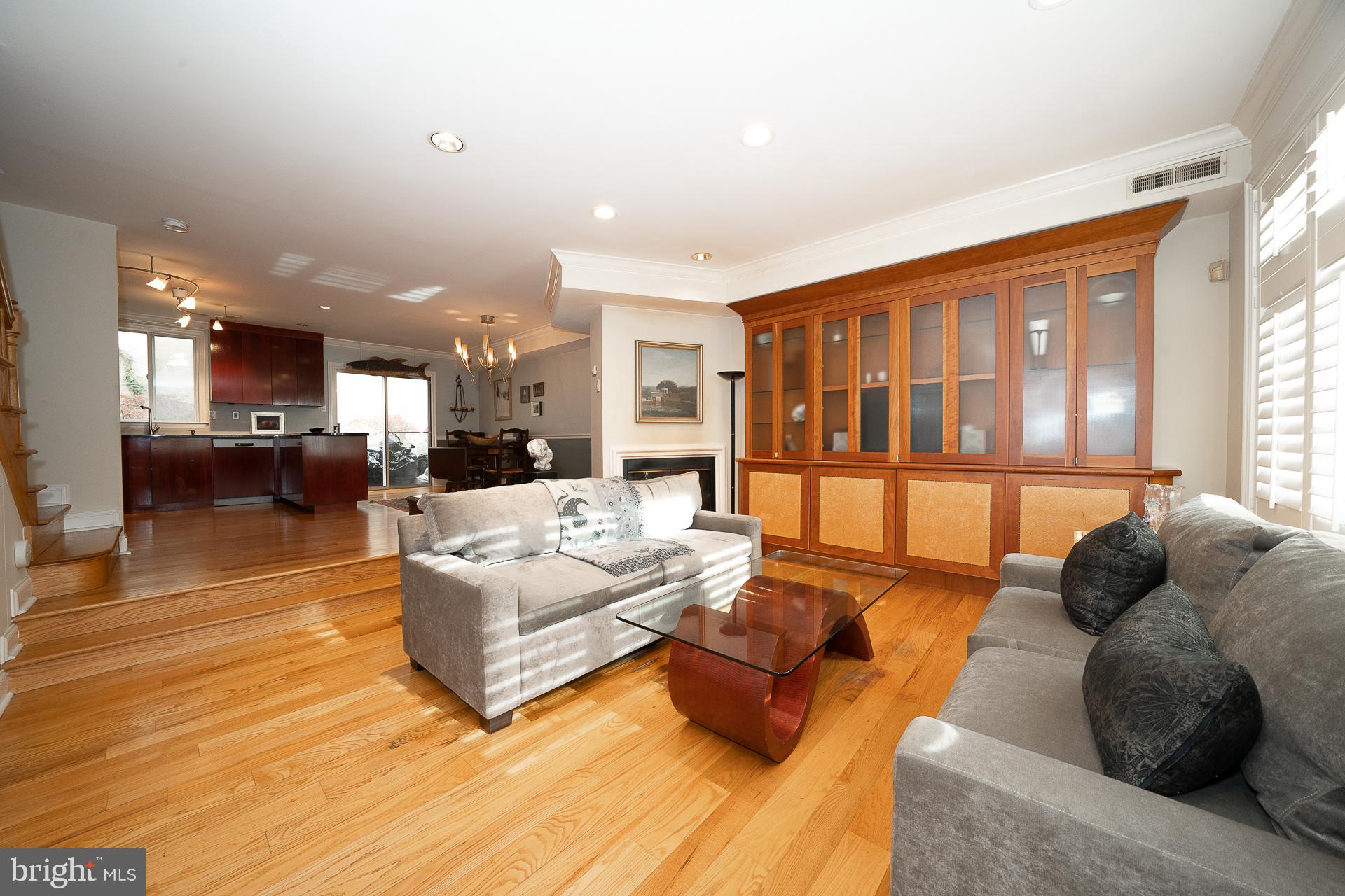 FITLER SQUARE - Residential