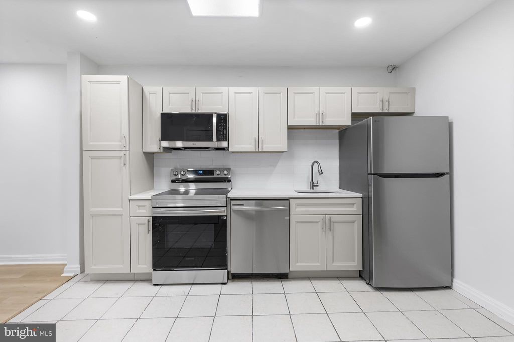 Photo of 2120 Christian Street #2, PHILADELPHIA, PA 19146 (MLS # PAPH2548890)