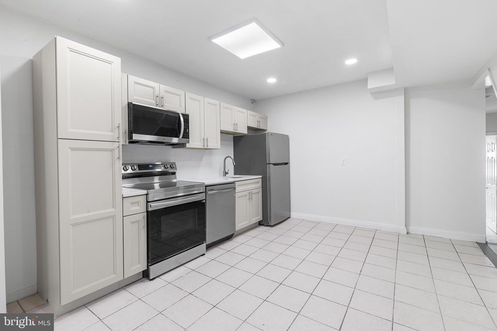 Photo of 2120 Christian Street #2, PHILADELPHIA, PA 19146 (MLS # PAPH2548890)