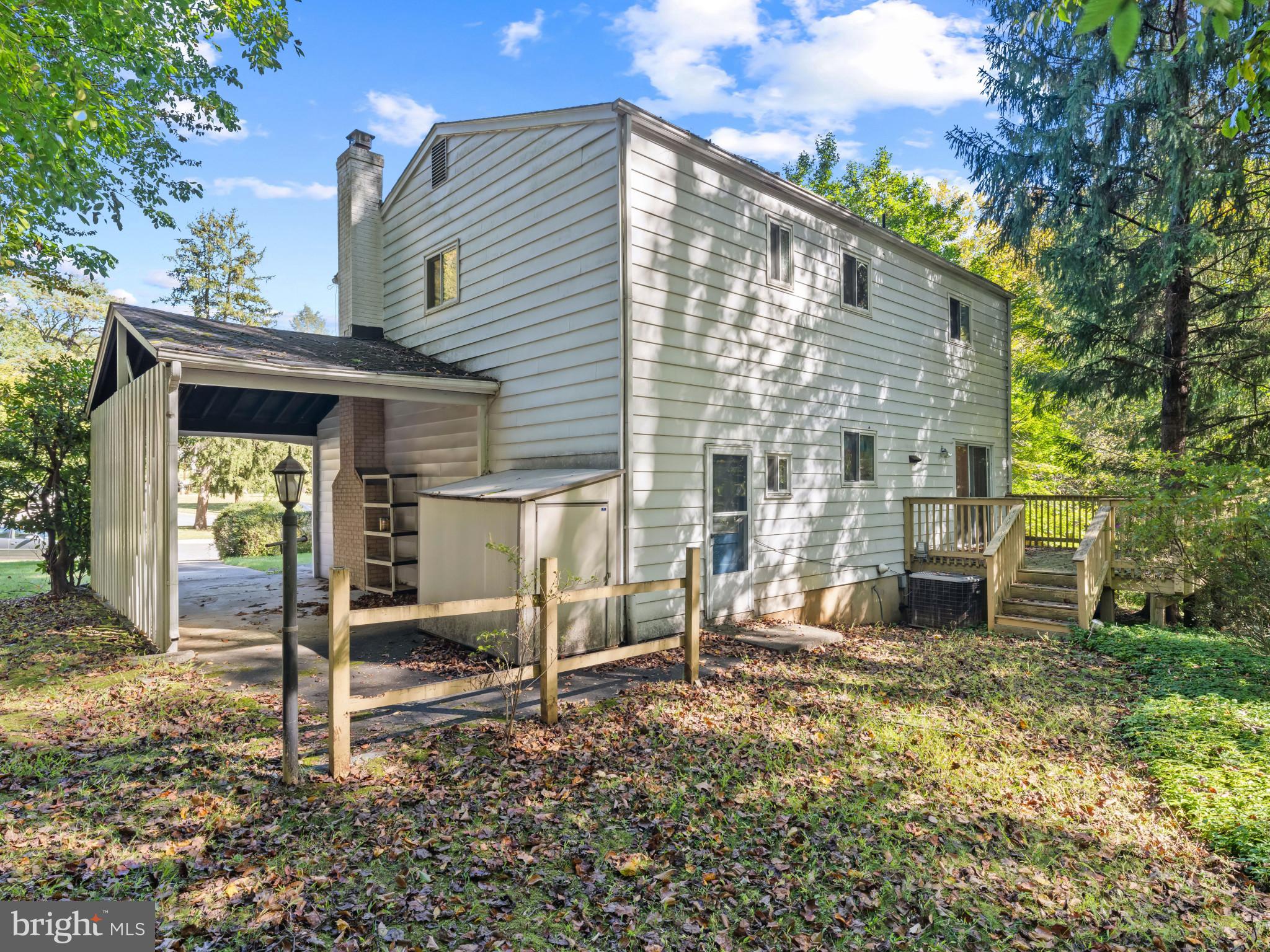 ROCKVILLE - Residential