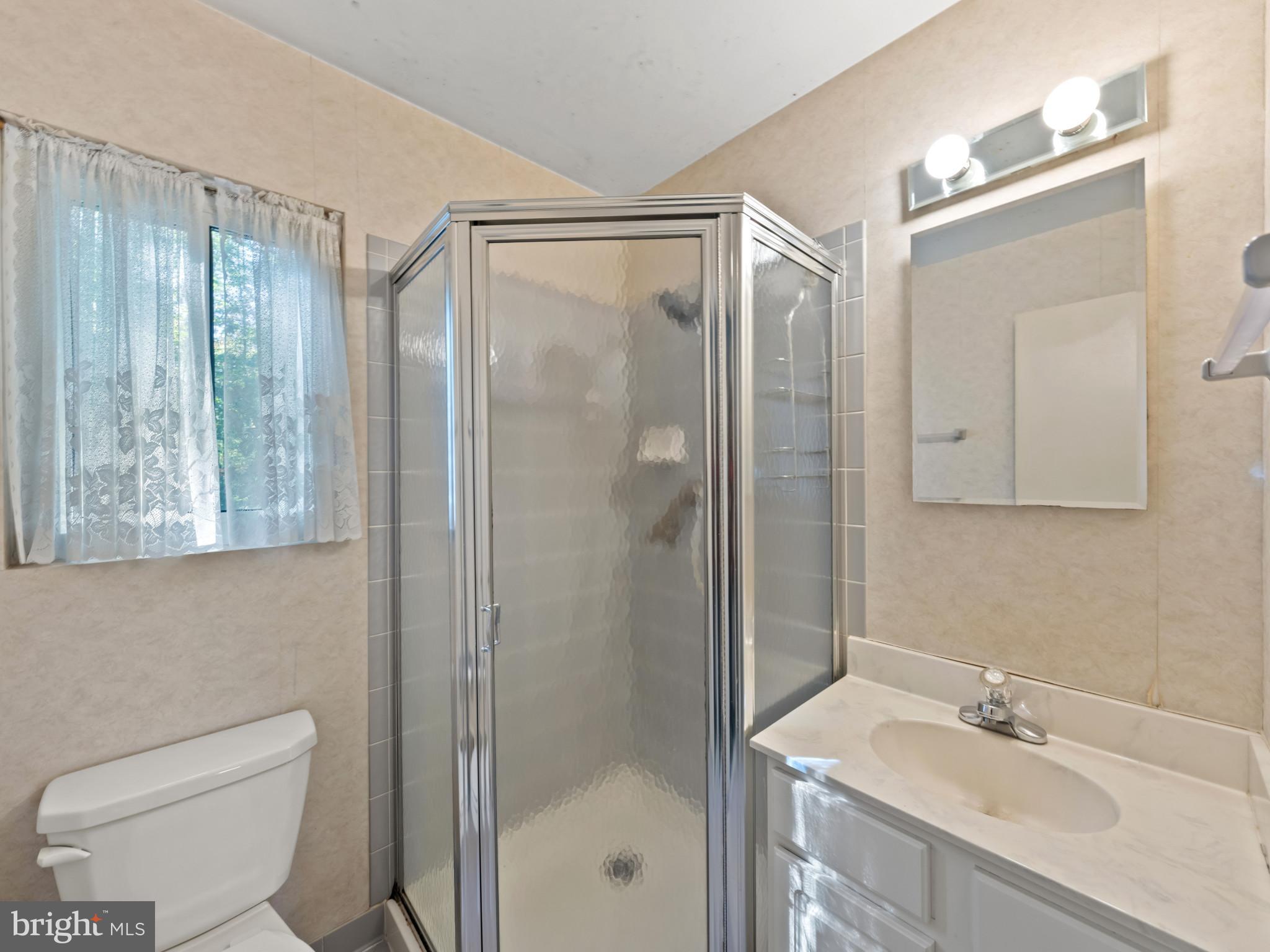 ROCKVILLE - Residential