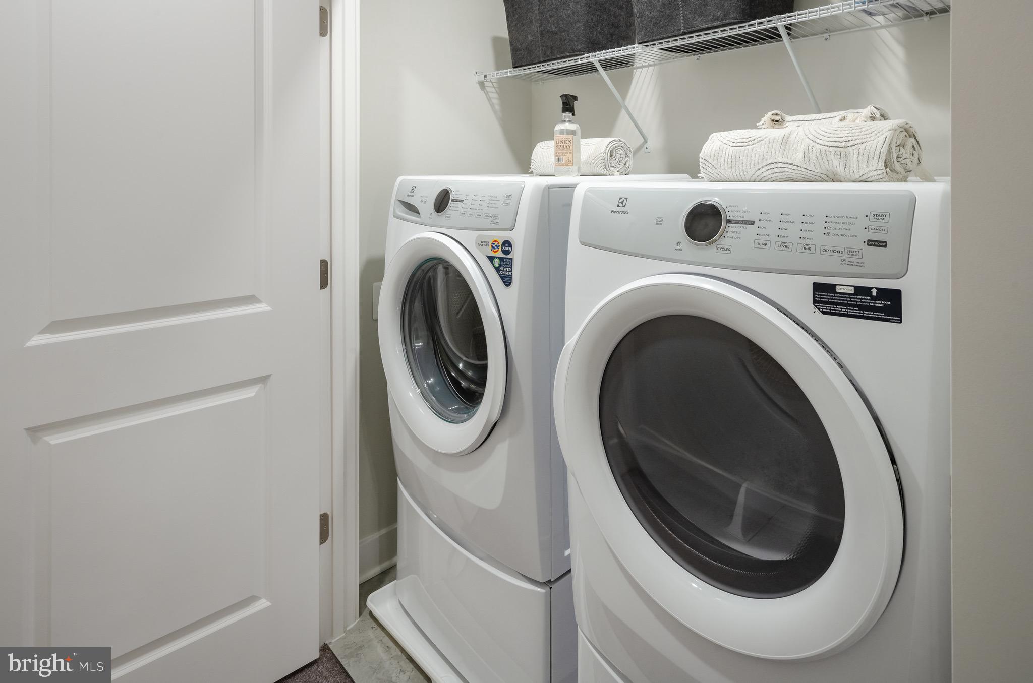 WHITE PLAINS - Residential