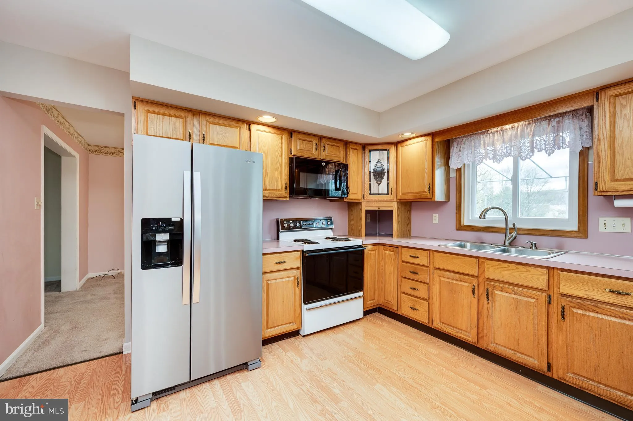 Blandon, Pennsylvania 19510, United States, 4 Bedrooms Bedrooms, ,3 BathroomsBathrooms,Residential,Pending,119078