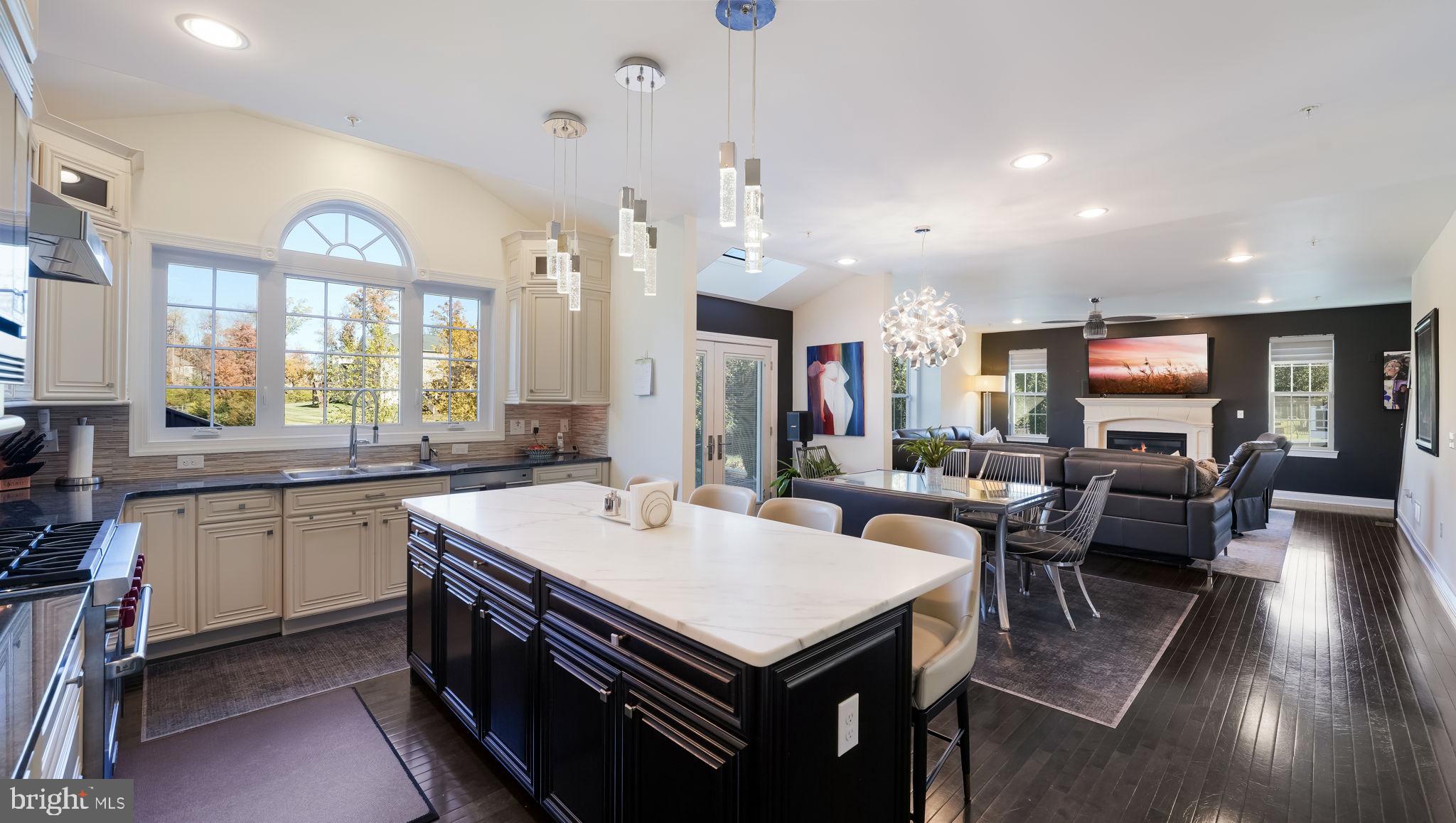 WARRINGTON GLEN - Residential