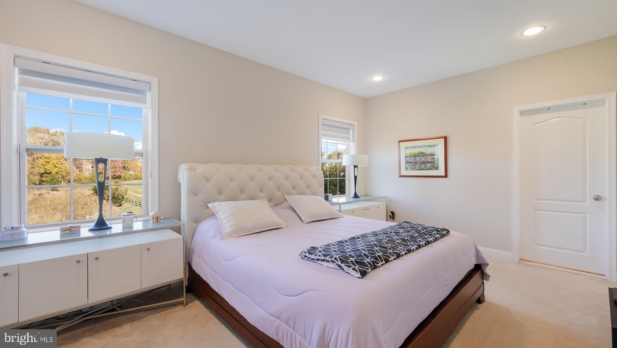 WARRINGTON GLEN - Residential