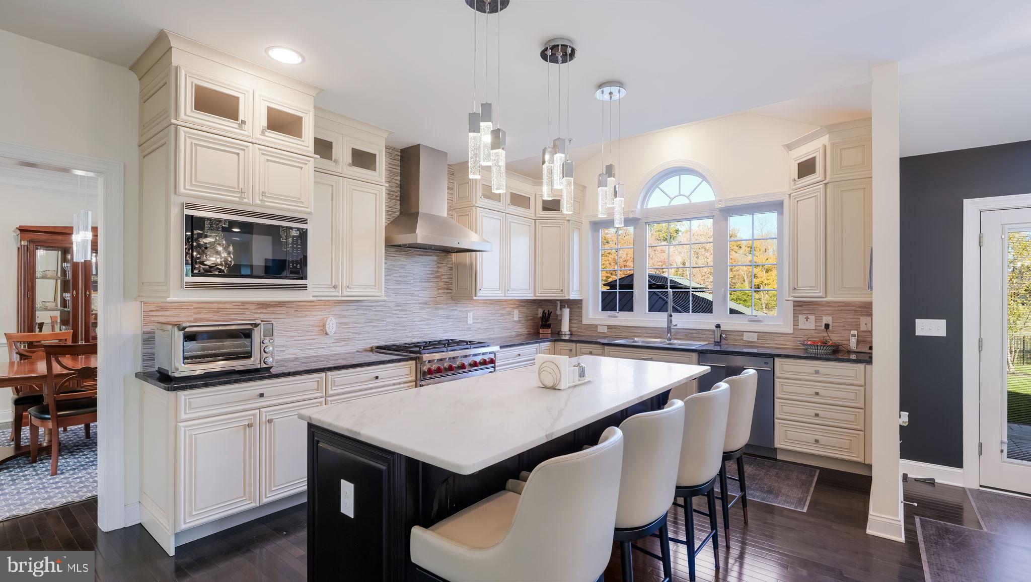 WARRINGTON GLEN - Residential