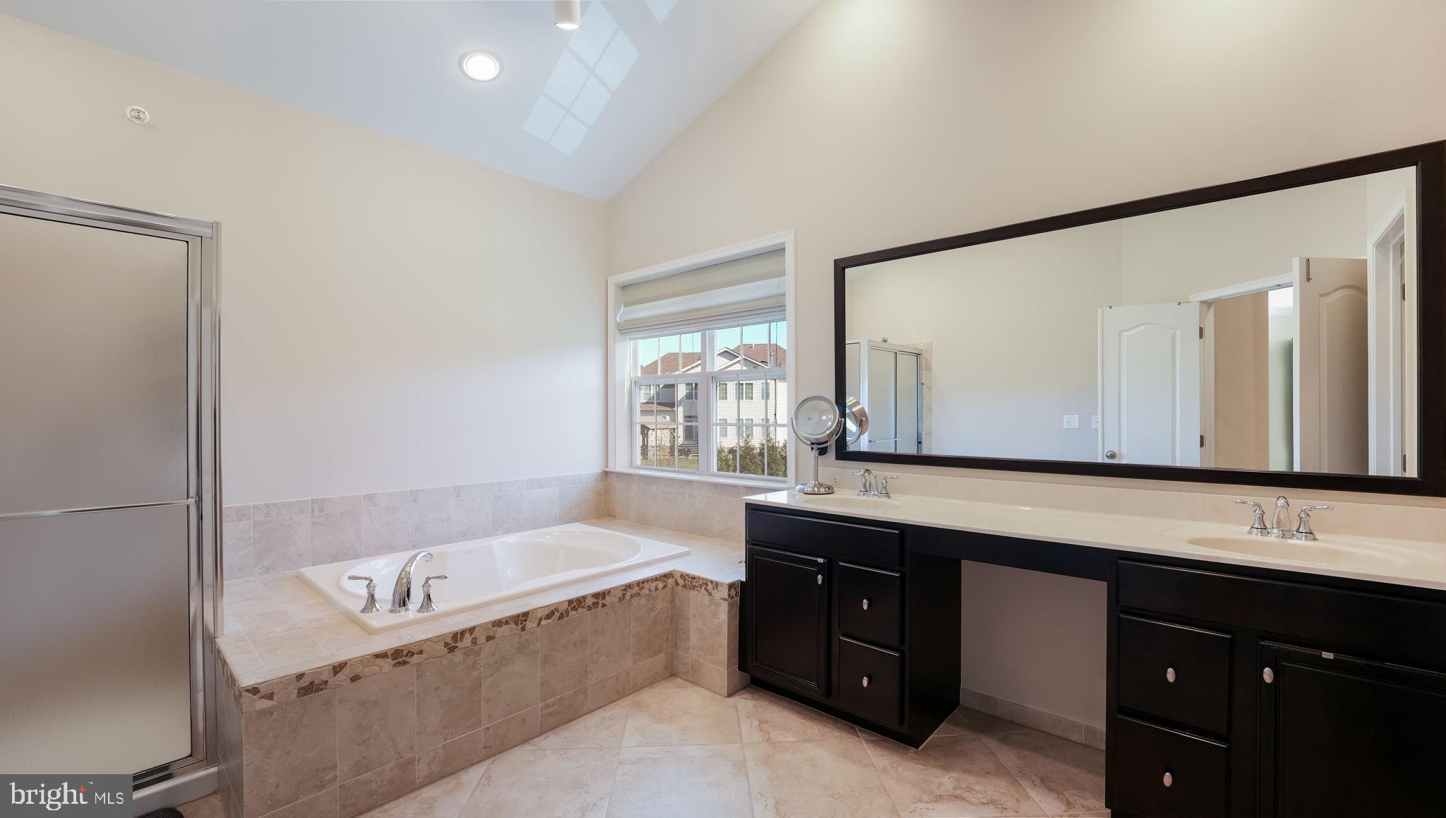 WARRINGTON GLEN - Residential