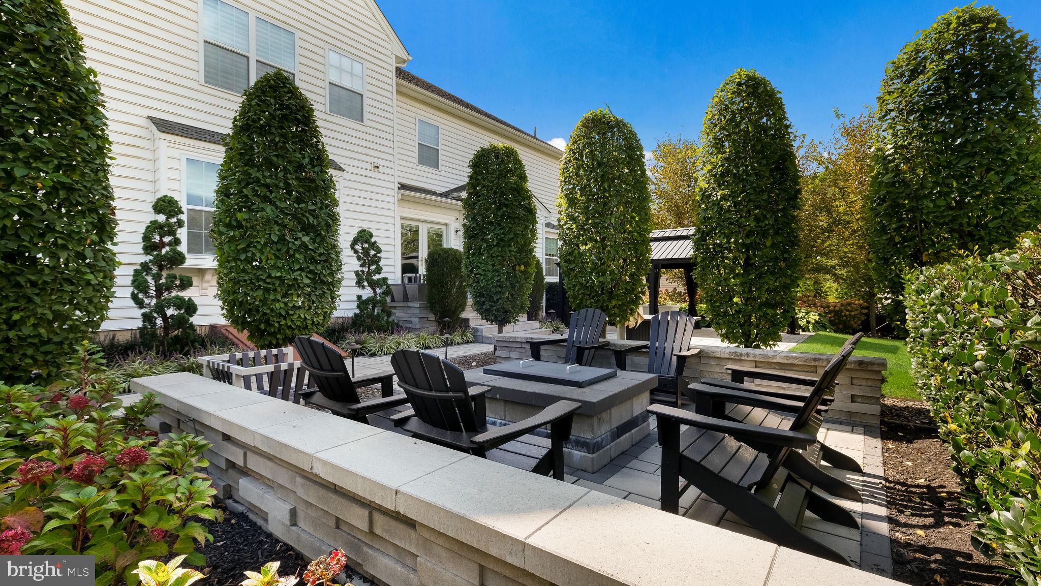 WARRINGTON GLEN - Residential