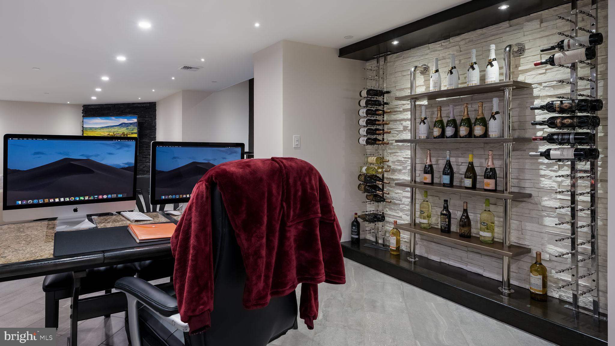 WARRINGTON GLEN - Residential