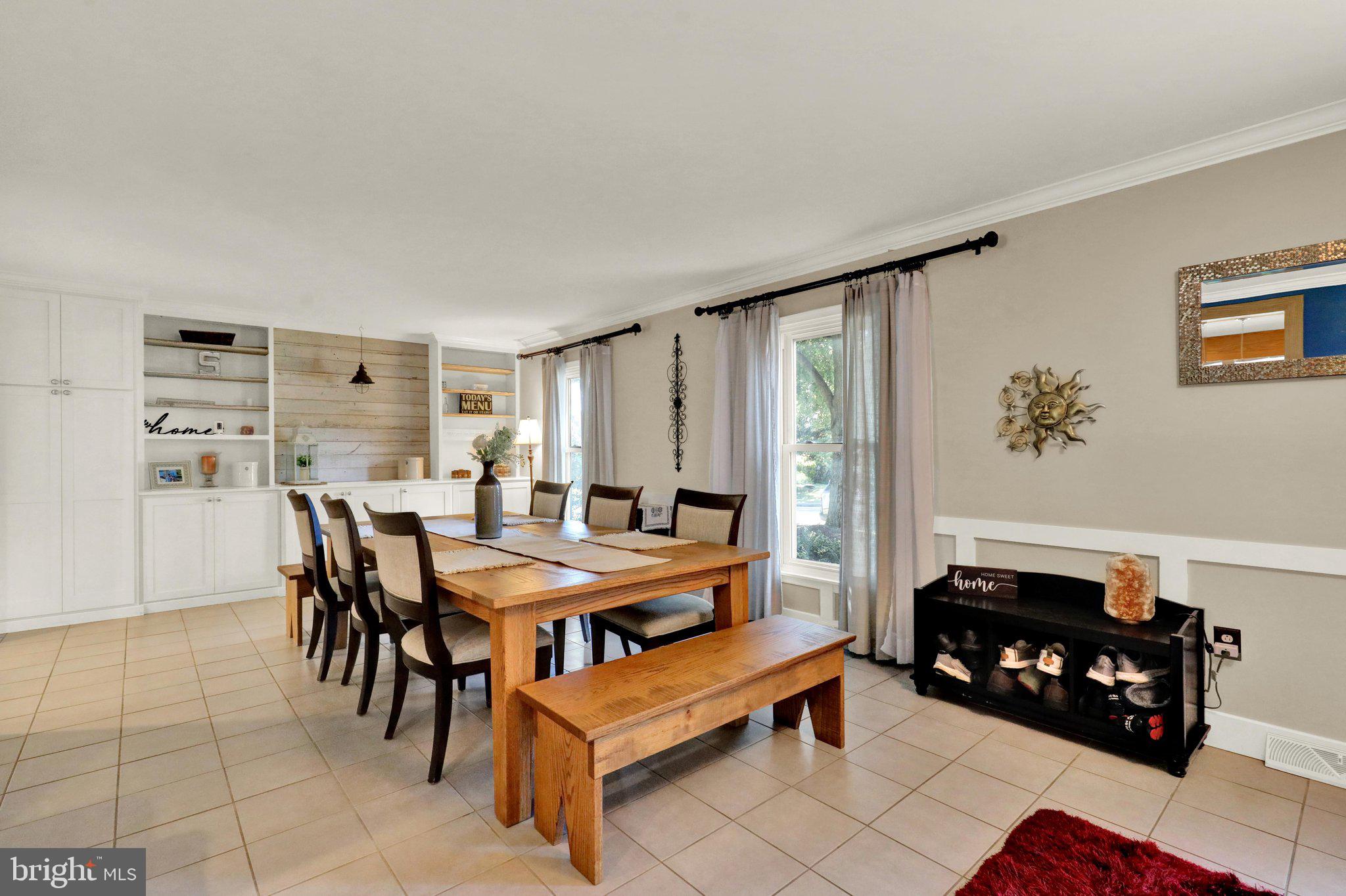 237 NEW CASTLE DRIVE