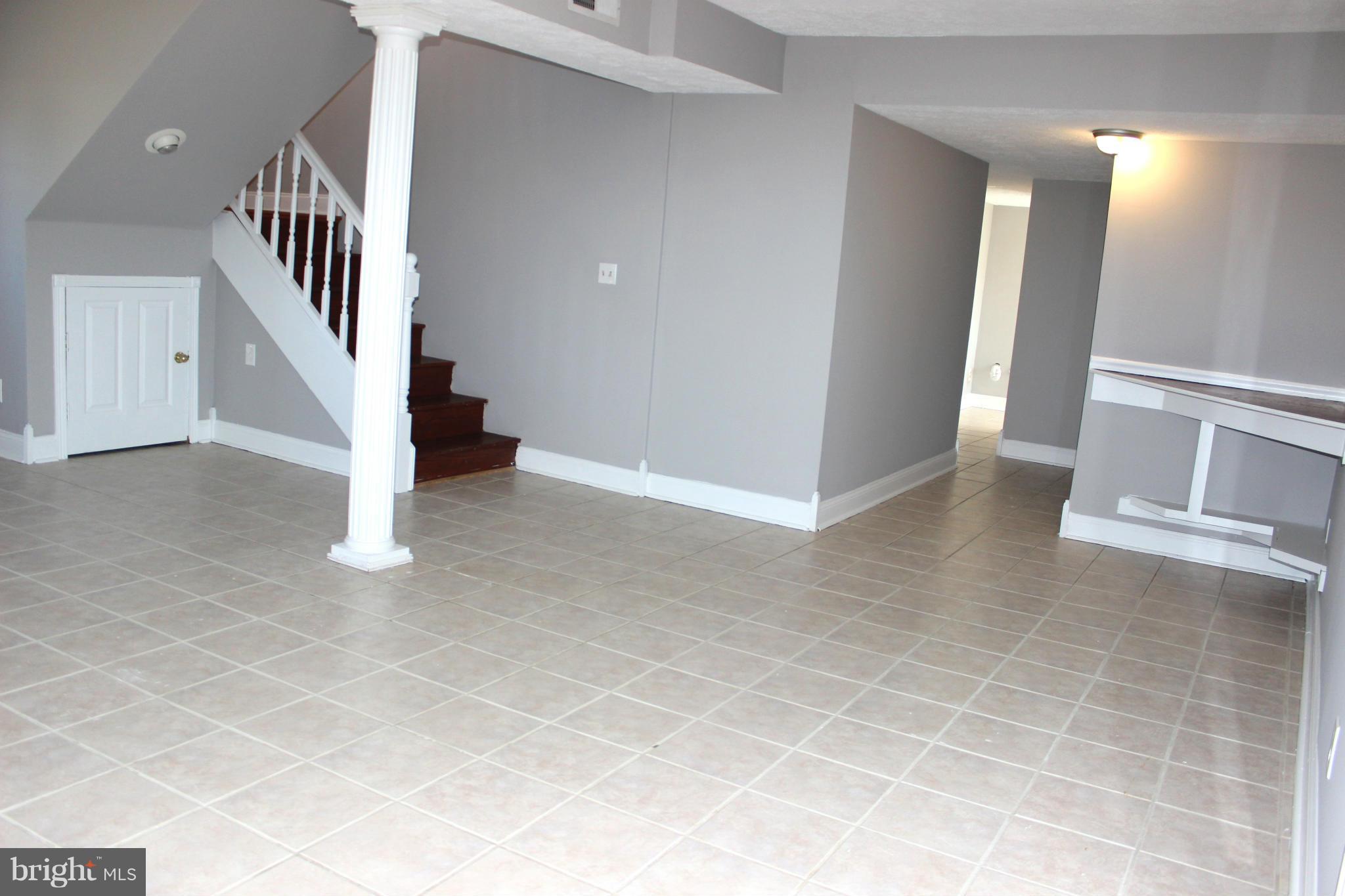 MEADOWBROOKE - Residential