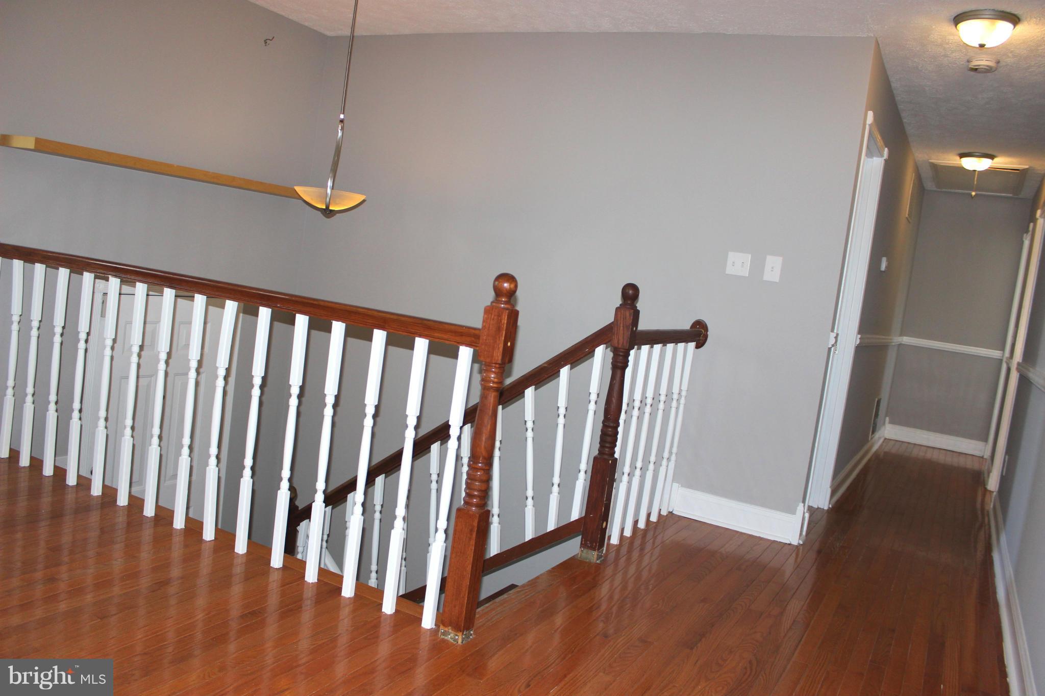 MEADOWBROOKE - Residential