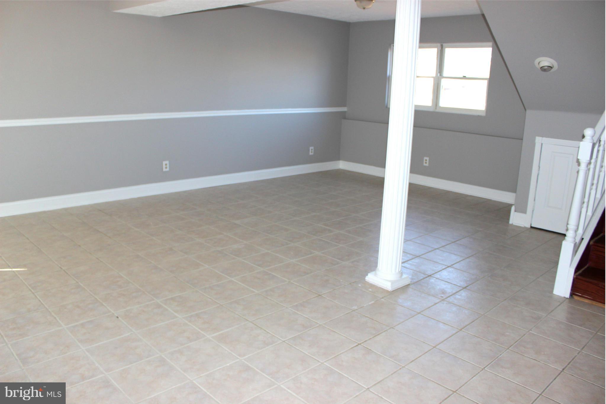 MEADOWBROOKE - Residential