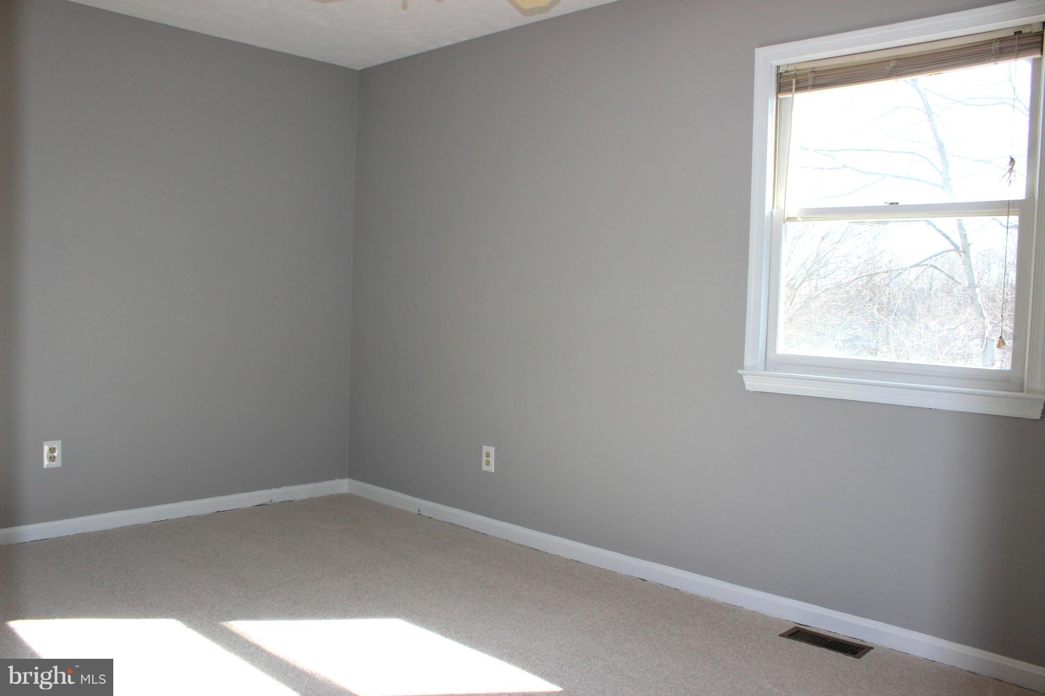 MEADOWBROOKE - Residential