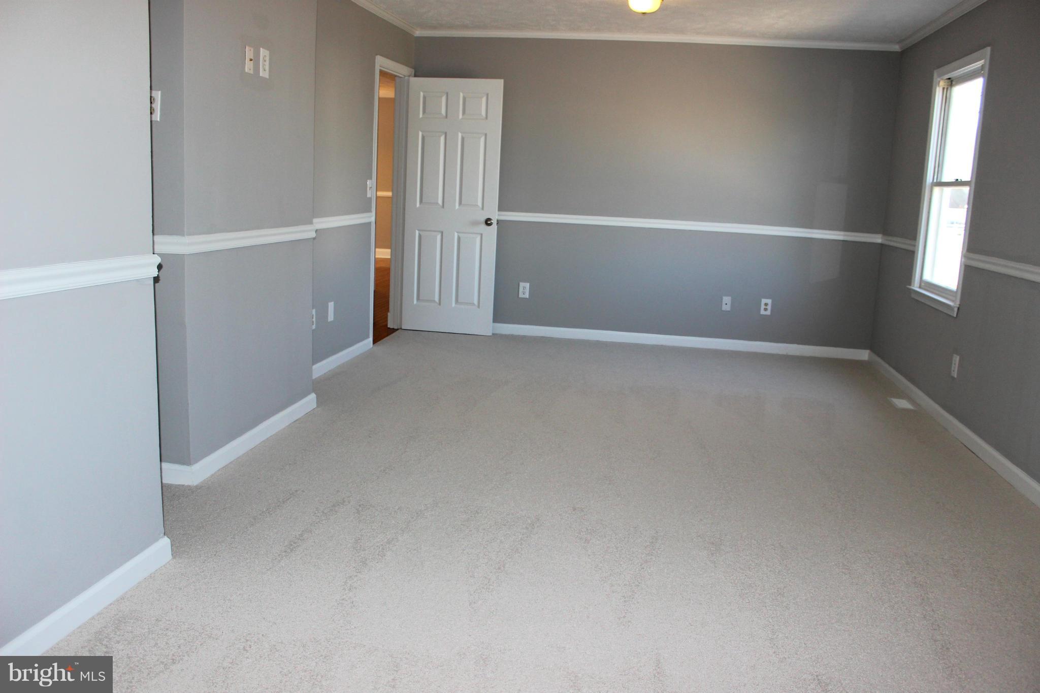 MEADOWBROOKE - Residential