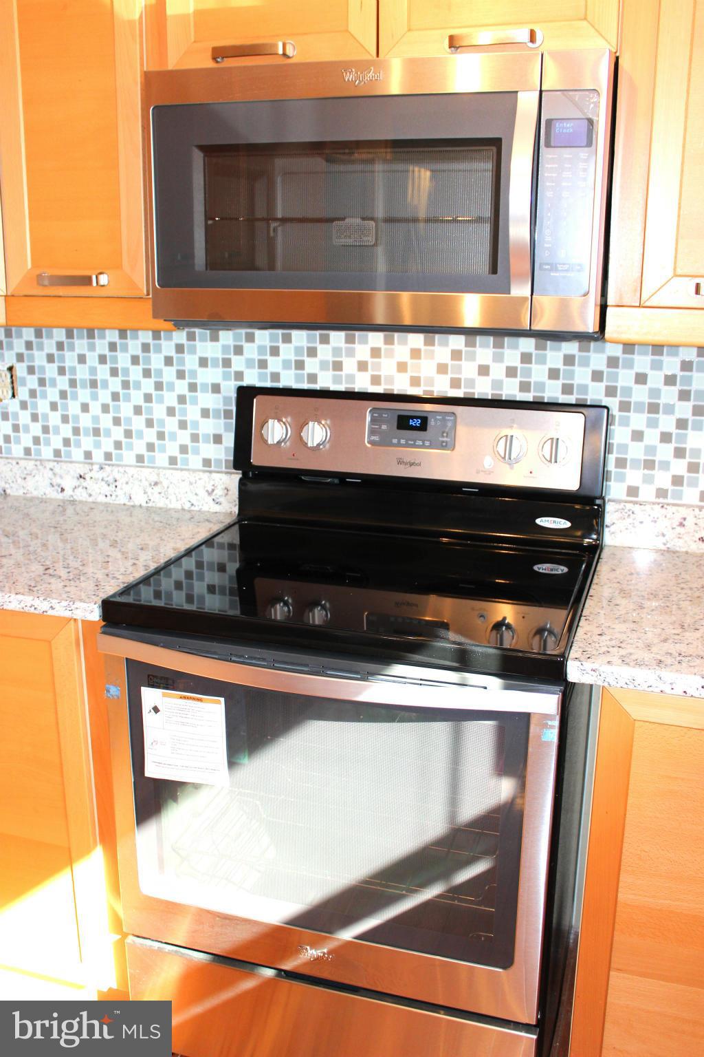 MEADOWBROOKE - Residential