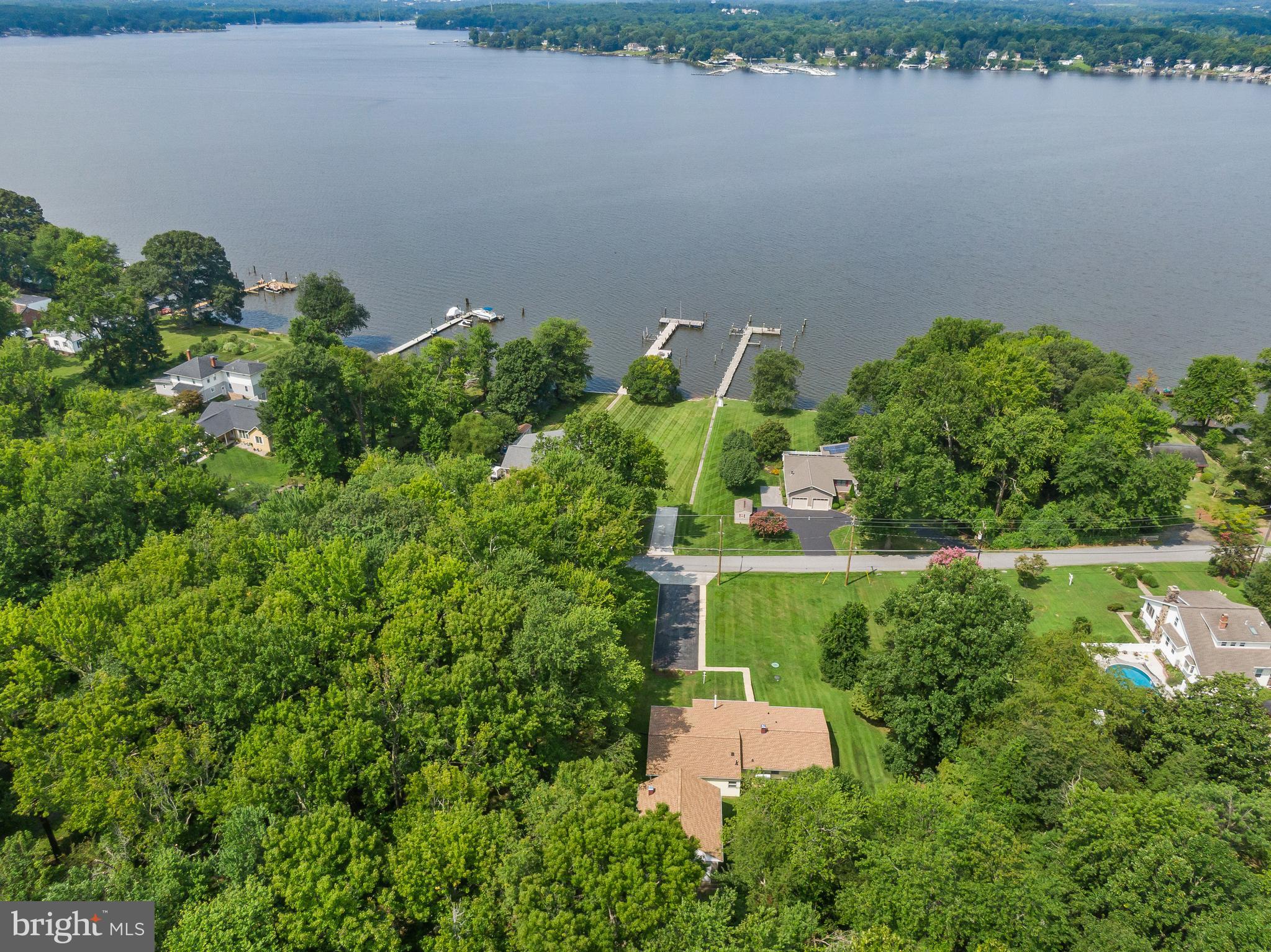 1915 PARK BEACH DRIVE