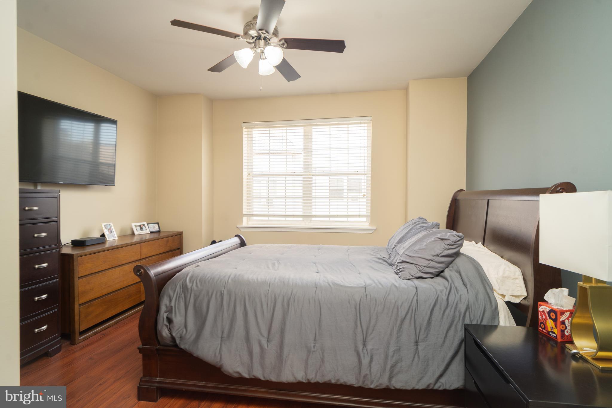 WHITMAN - Residential